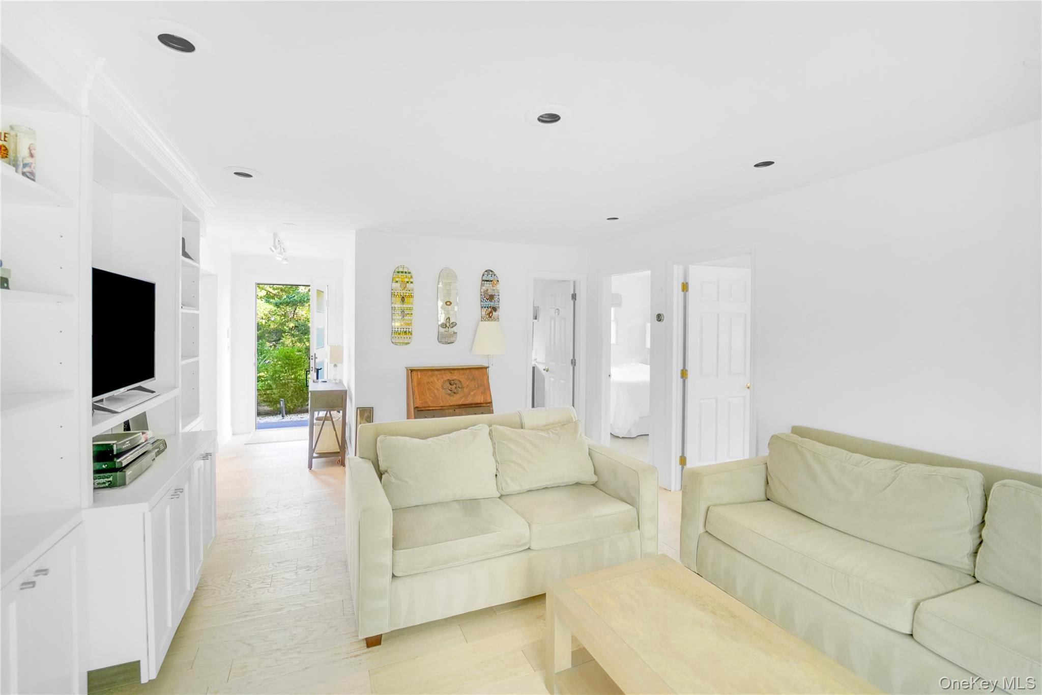 3 Jefferson Ave. Property Photo 9