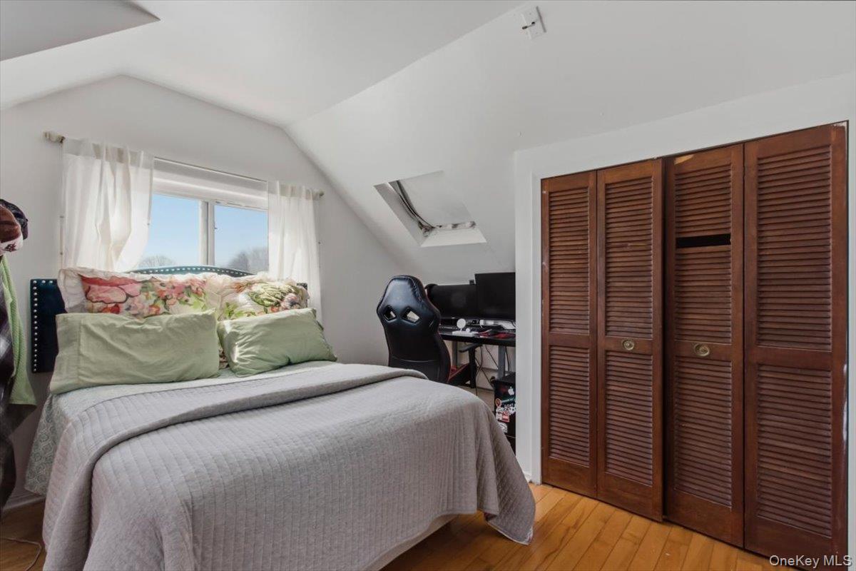 129 Gailmore Drive Property Photo 10