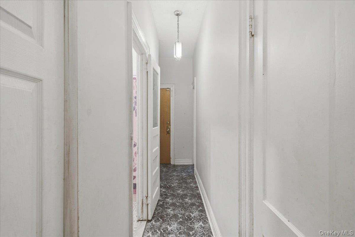6063 Catalpa Avenue Property Photo 5