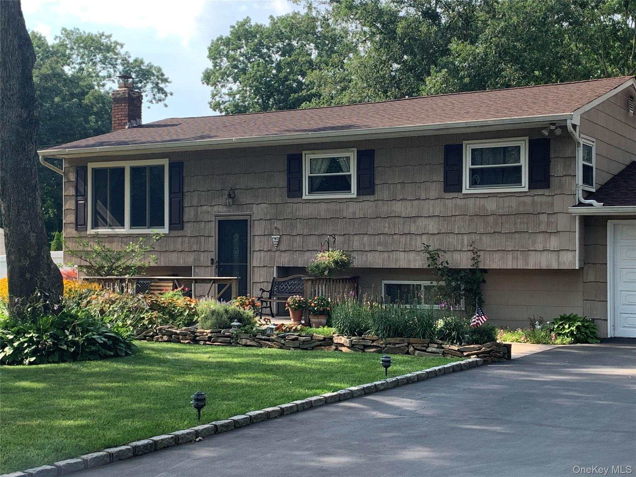 171 Shelter Road Property Photo 2