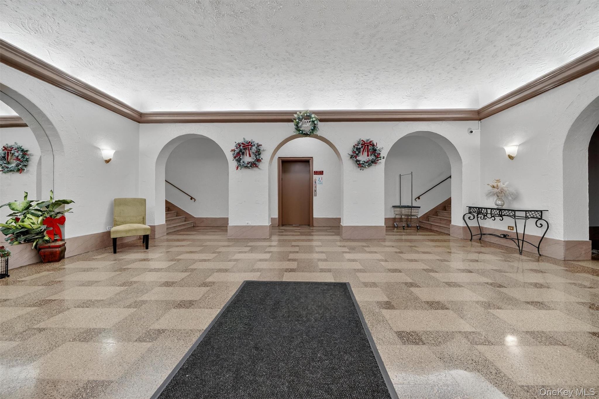 475 Bronx River Road 2d Property Photo 6