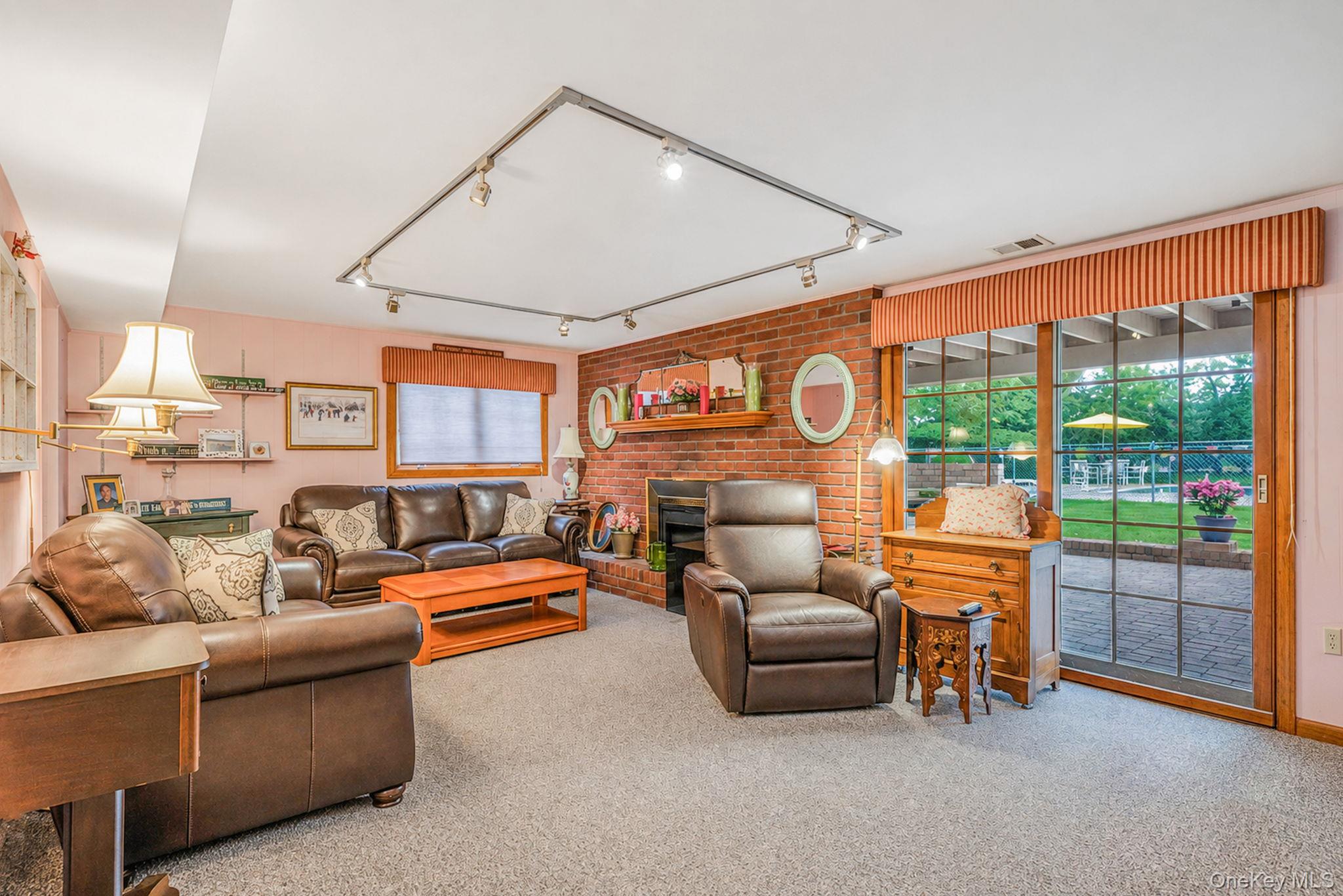 212 Cedrus Avenue Property Photo 19