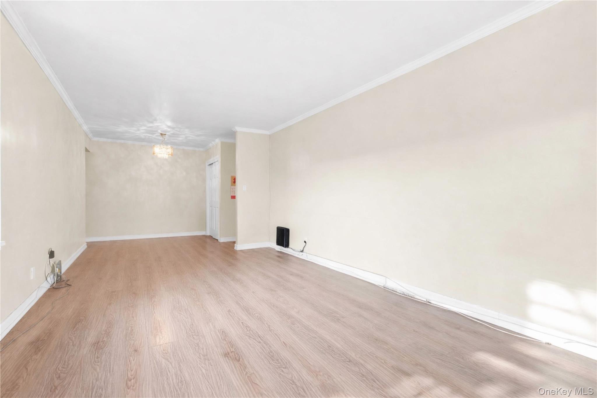 26-21 Union Street 4f Property Photo 4