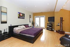 600 Clarence Avenue 2d Property Photo 12