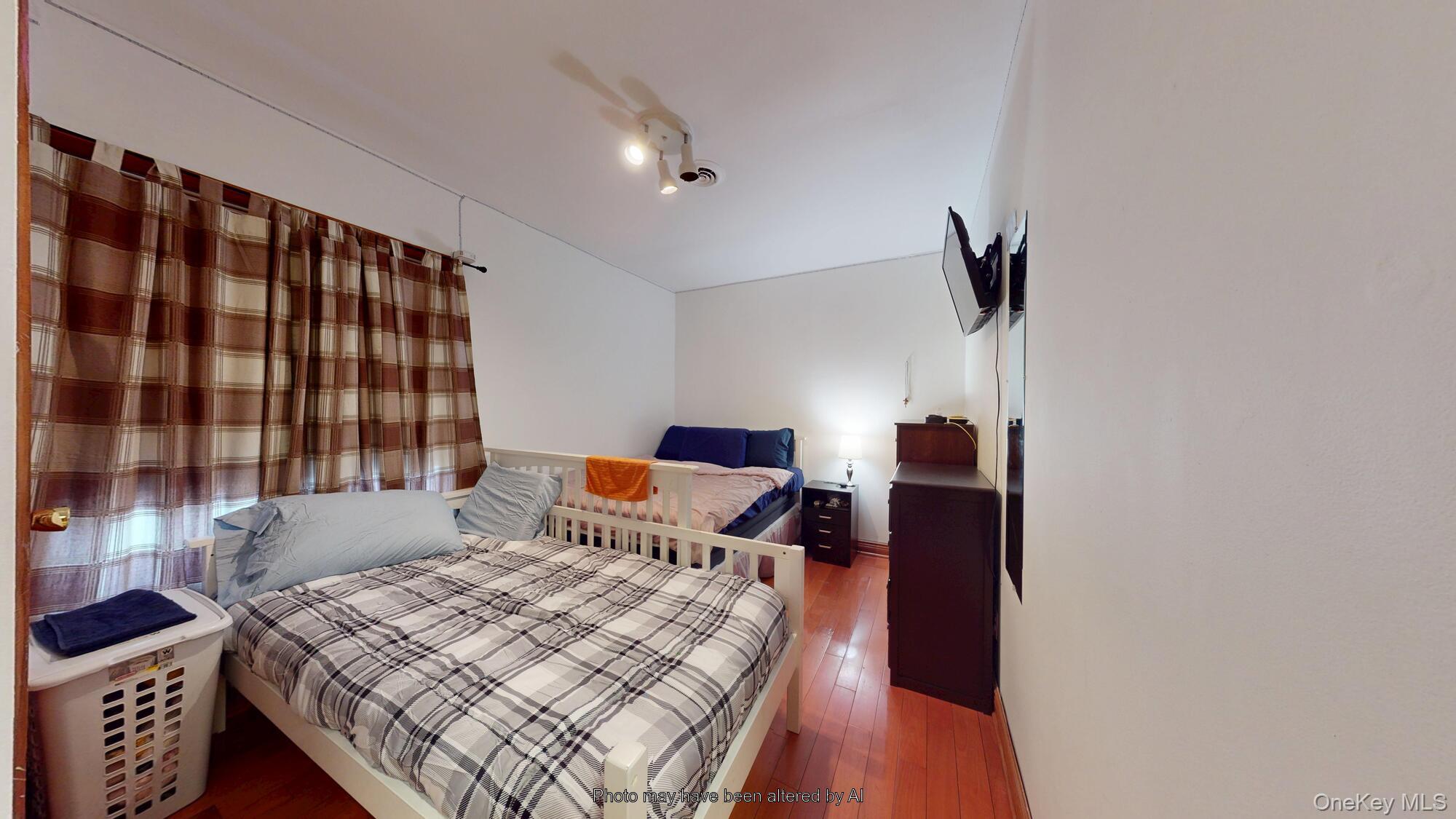 4205 Sea Gate Avenue Property Photo 12
