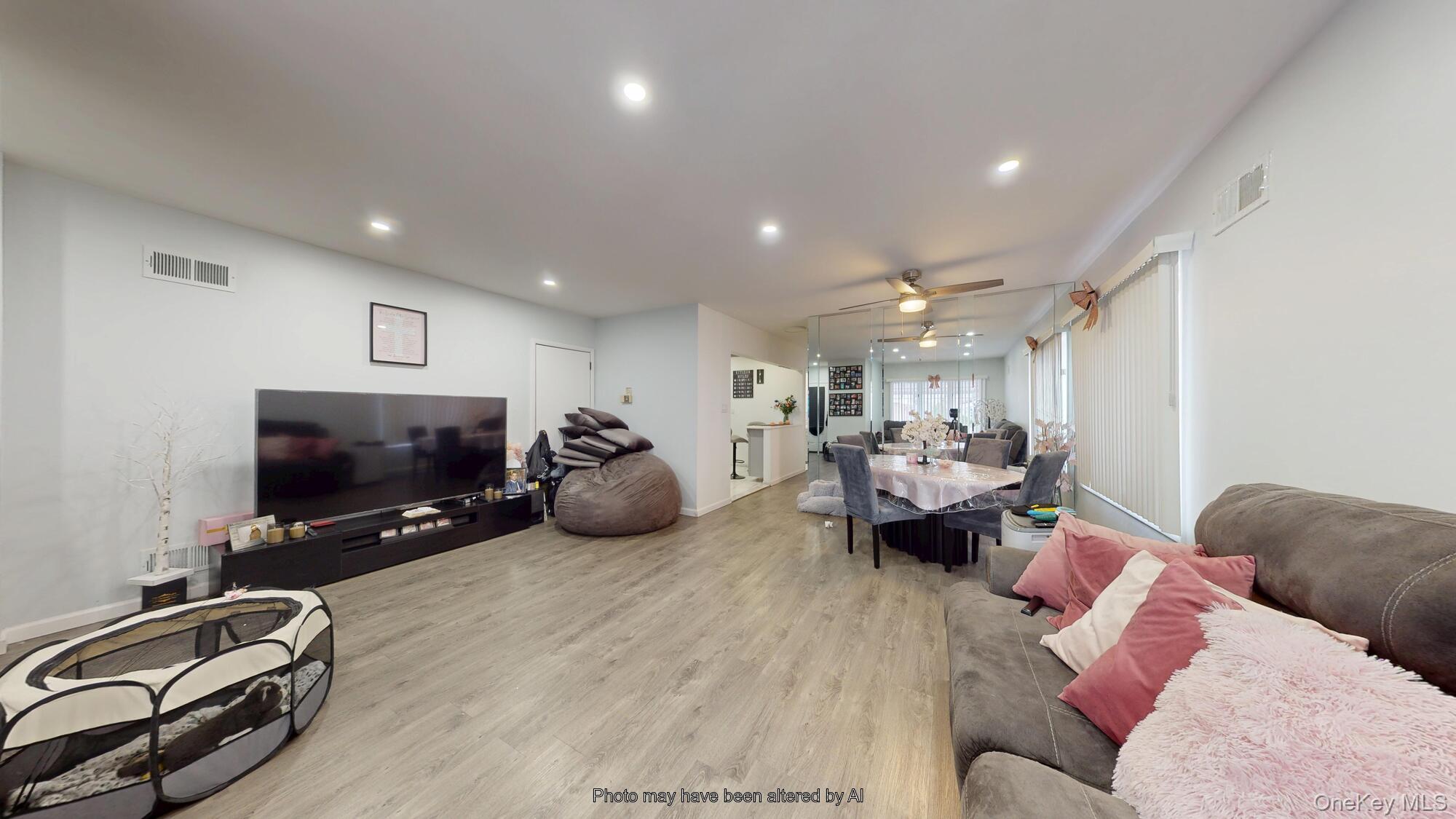 4205 Sea Gate Avenue Property Photo 18