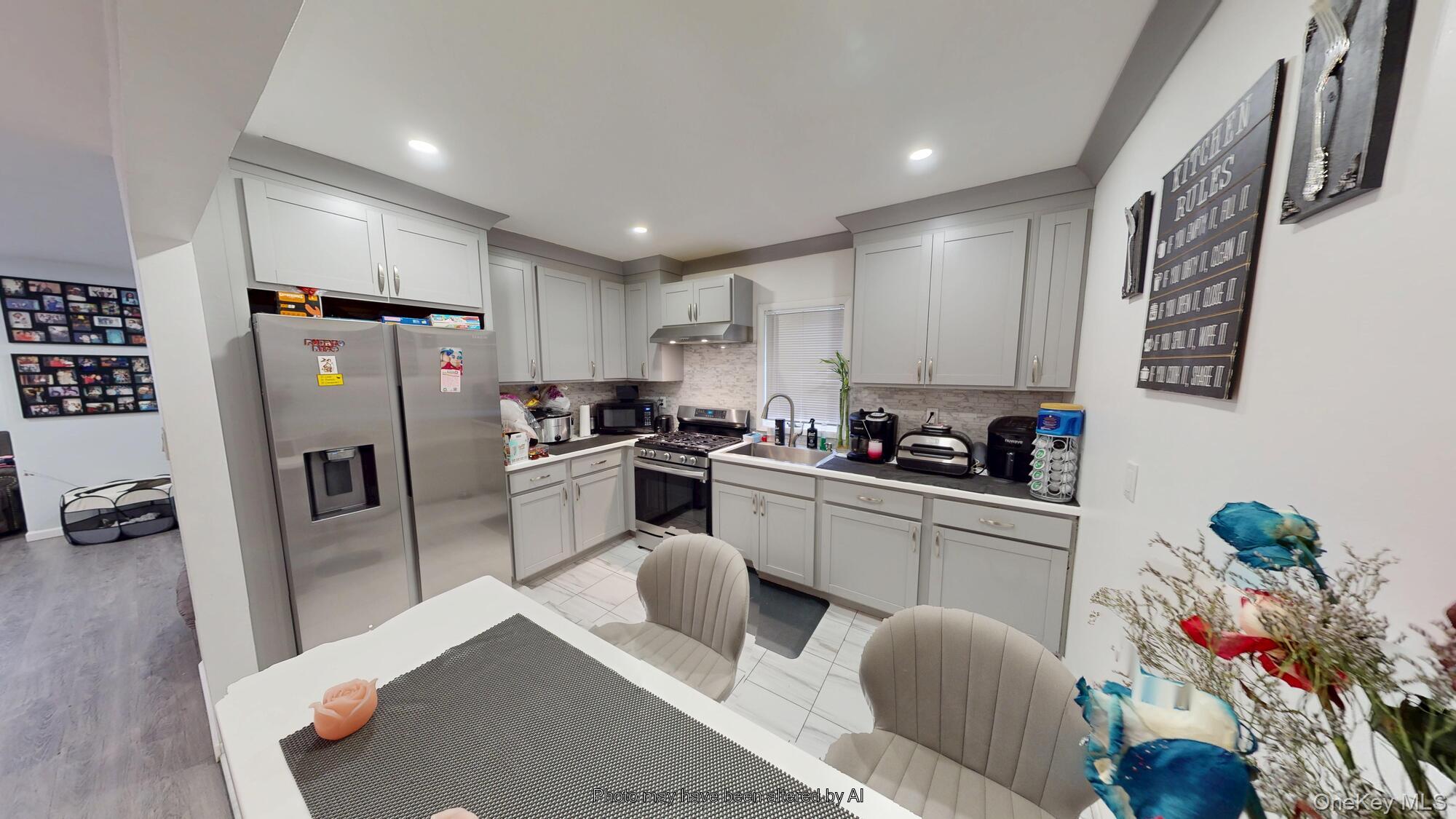 4205 Sea Gate Avenue Property Photo 20