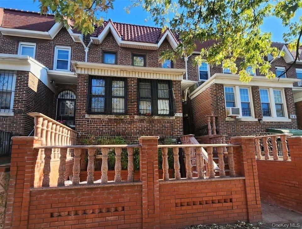 32-41 84th Street Property Photo 1