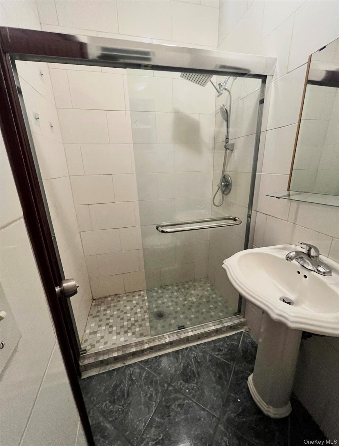 50 Main Street 3r Property Photo 8