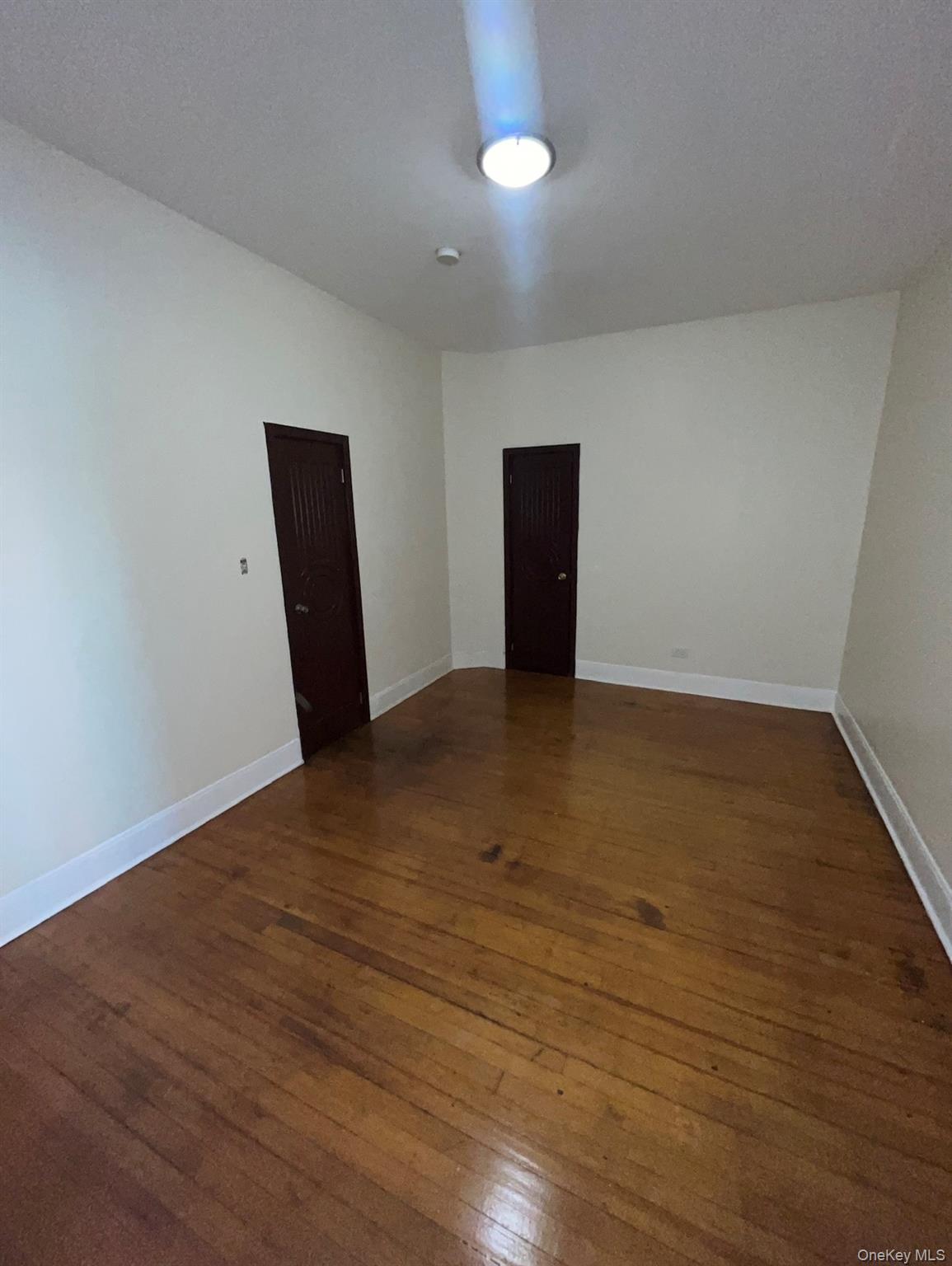 50 Main Street 3r Property Photo 11