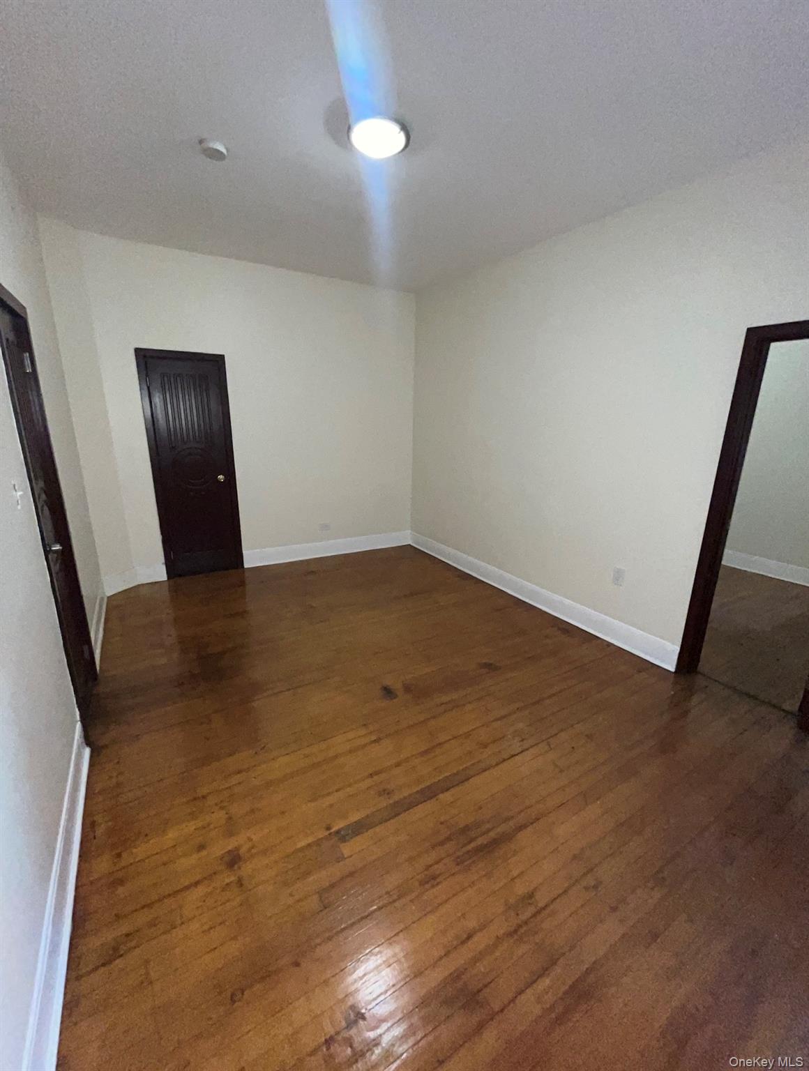 50 Main Street 3r Property Photo 17