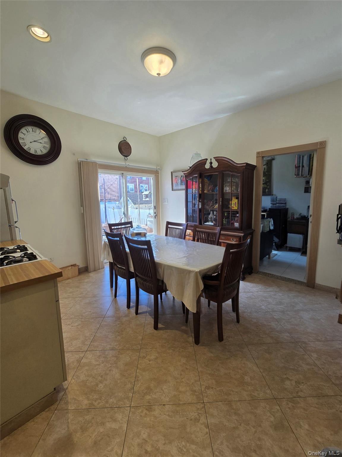 101-50 104th Street Property Photo 5