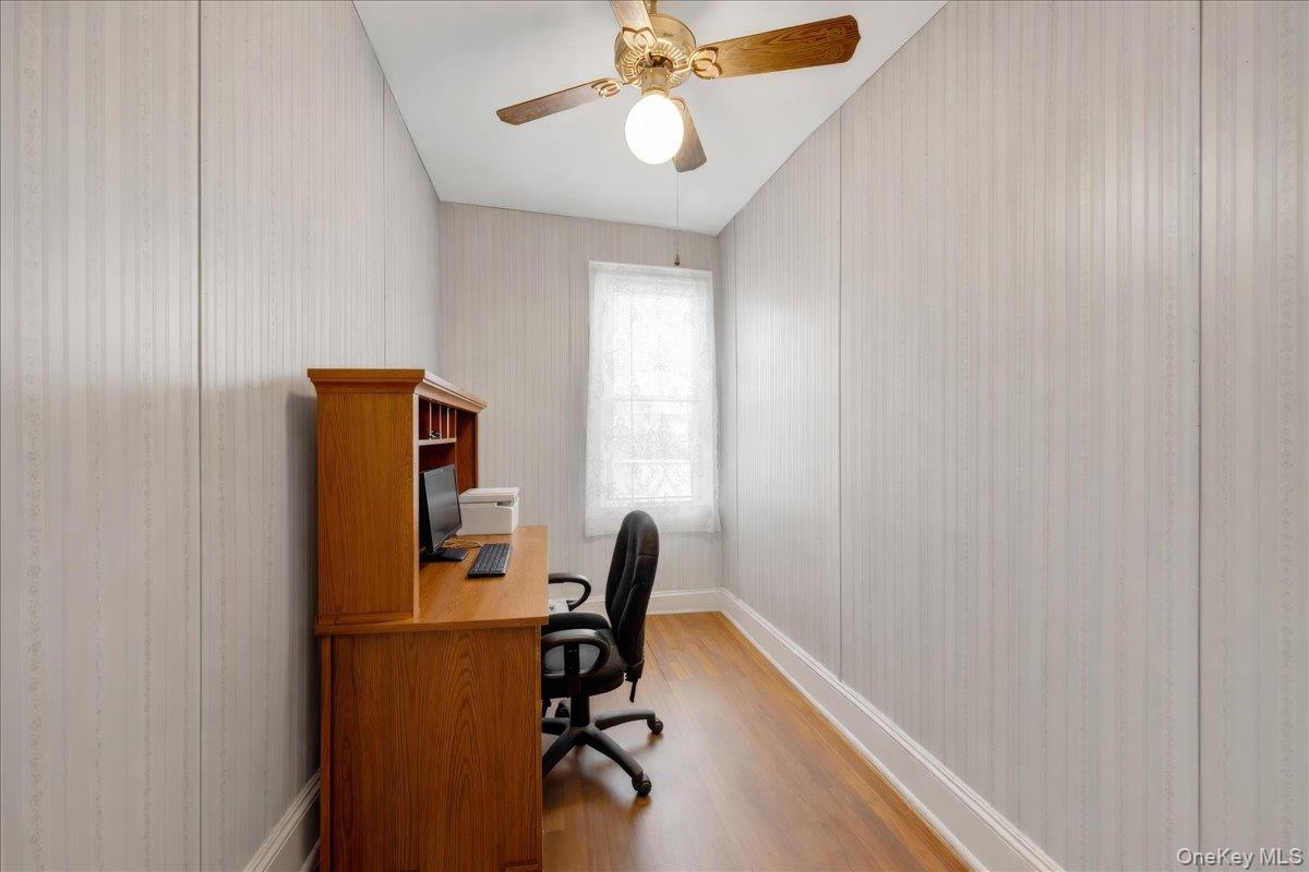 2925 Wellman Avenue Property Photo 25