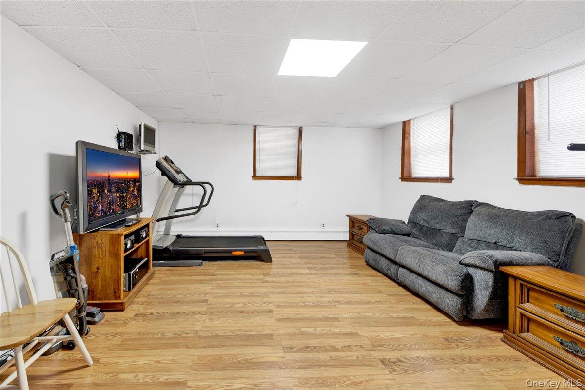 2925 Wellman Avenue Property Photo 30