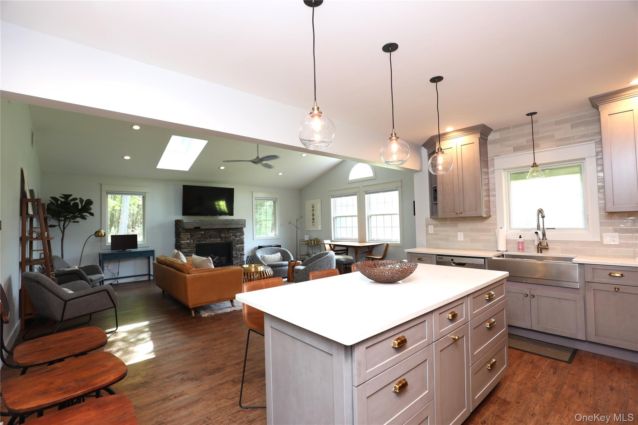 36 Northwoods Road A Property Photo 5