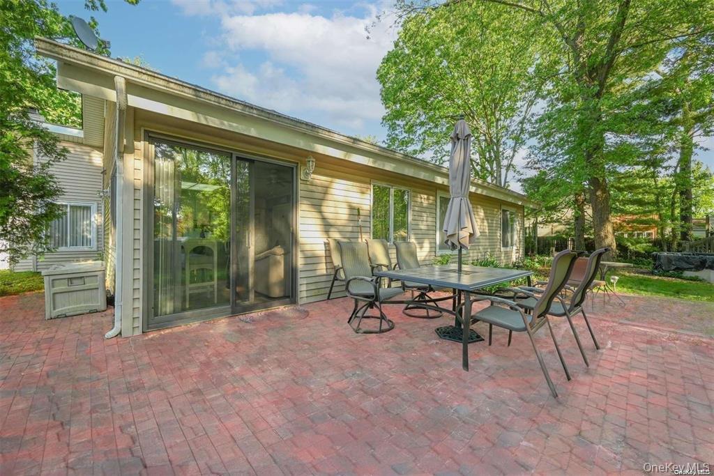 38 Glenmere Lane Property Photo 8