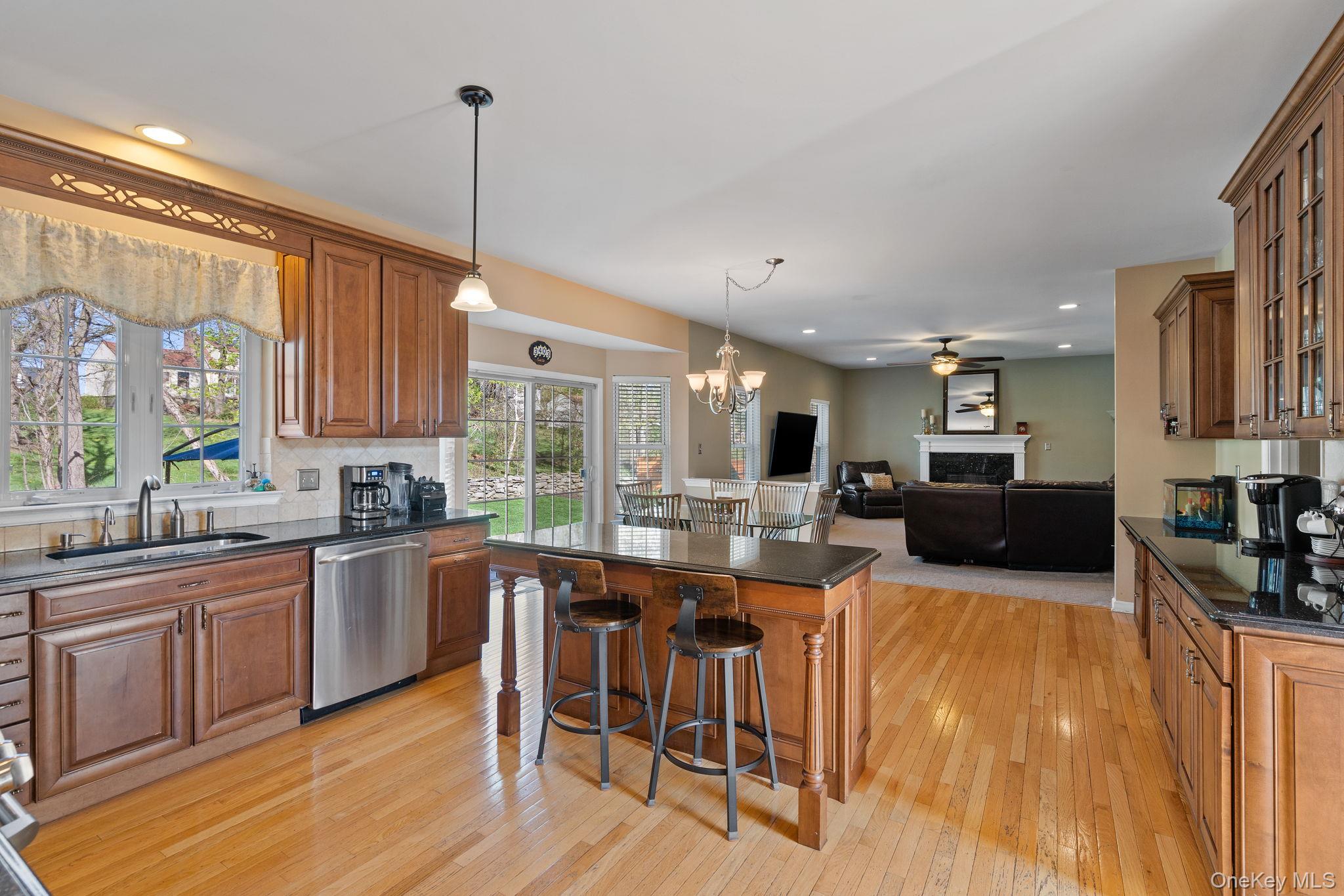 3403 Red Coat Drive Property Photo 6