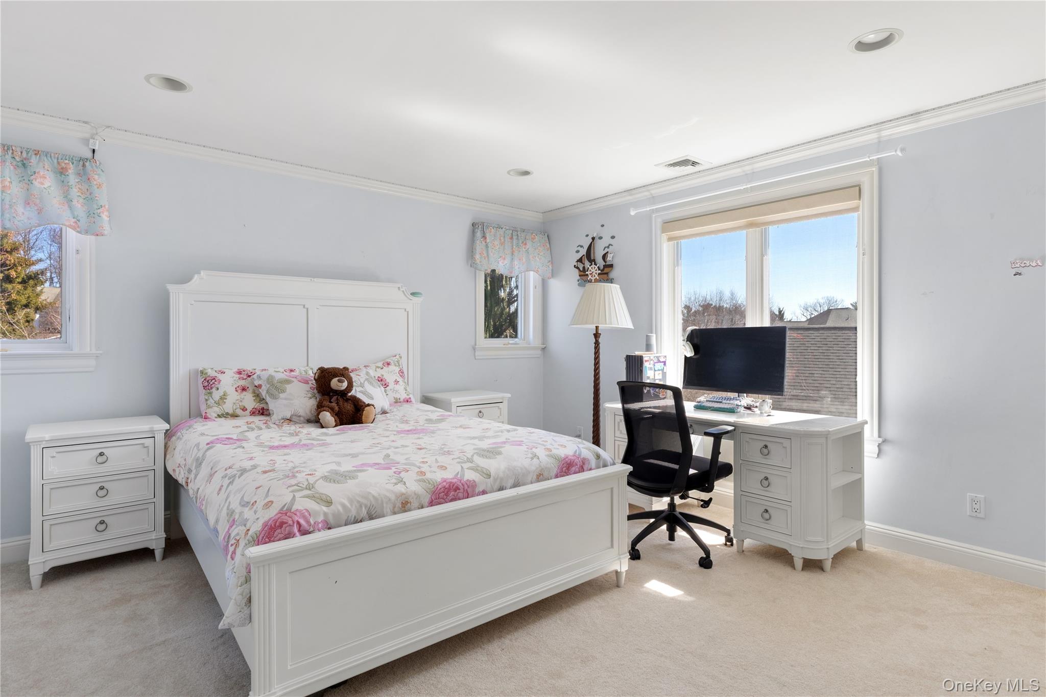 14 Meadow Lane Property Photo 21