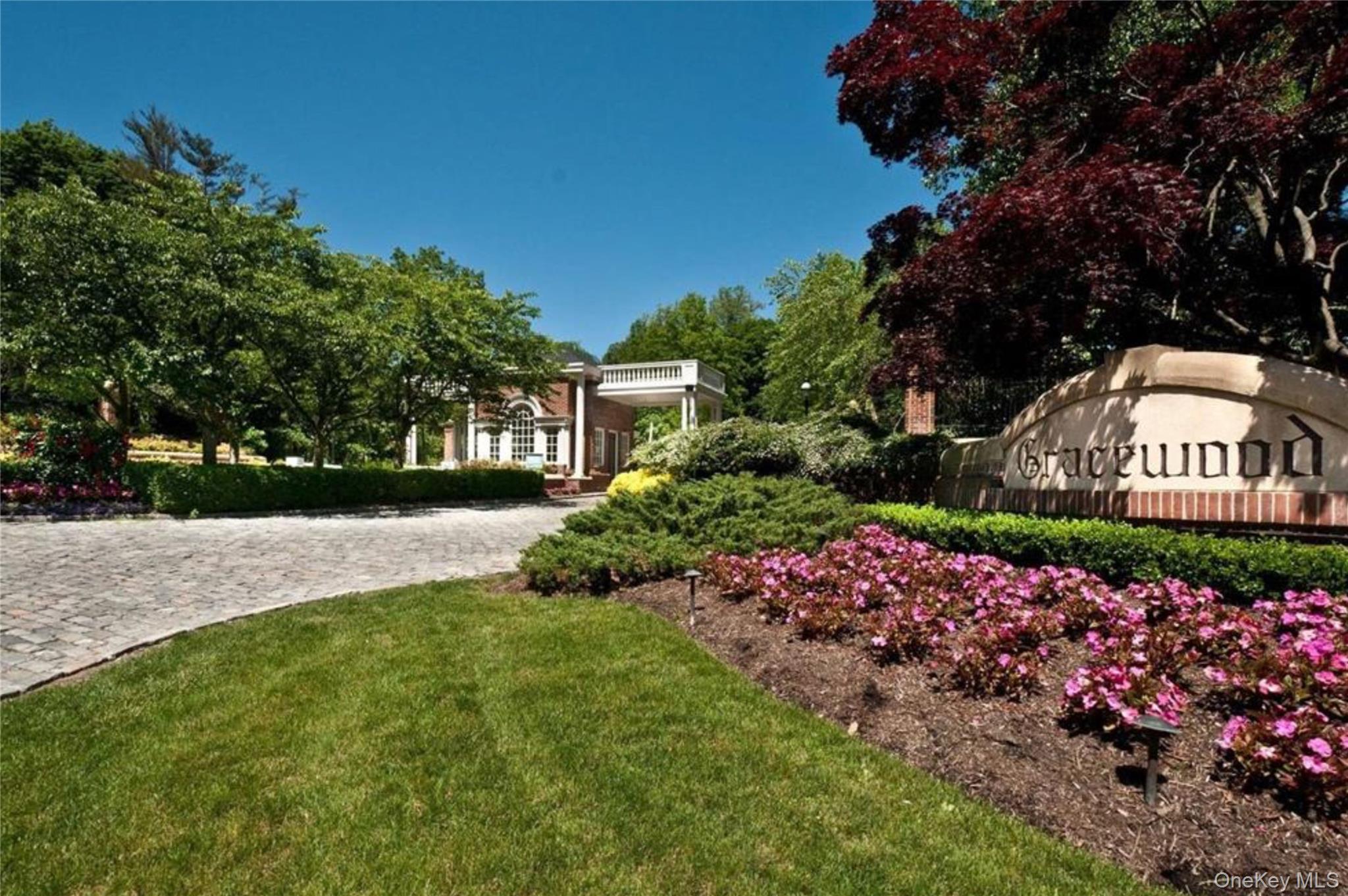 14 Meadow Lane Property Photo 33