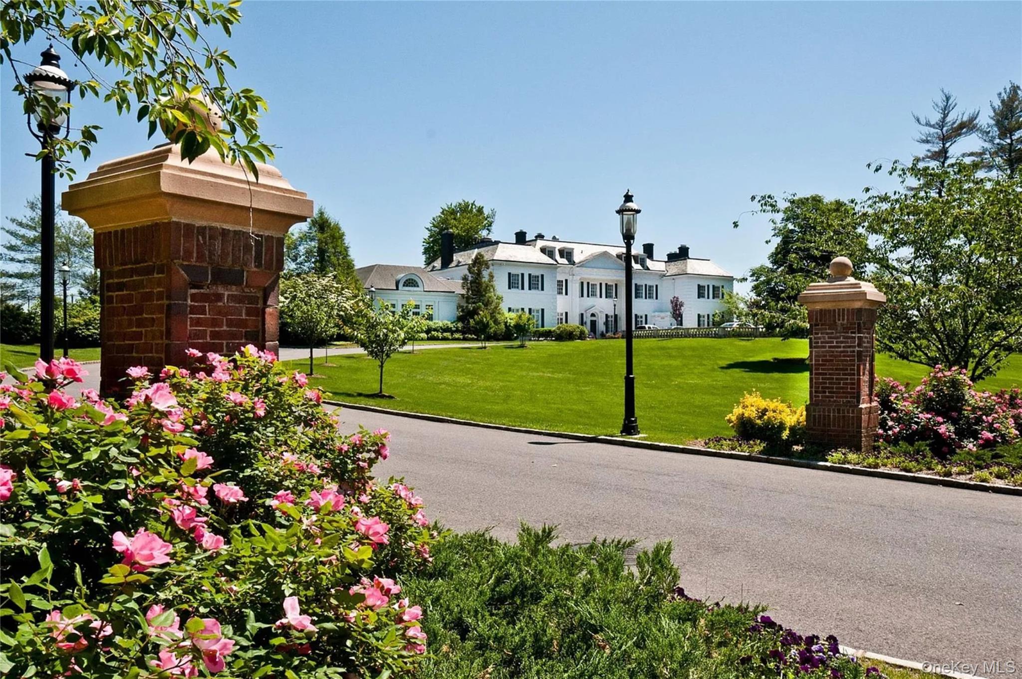14 Meadow Lane Property Photo 34