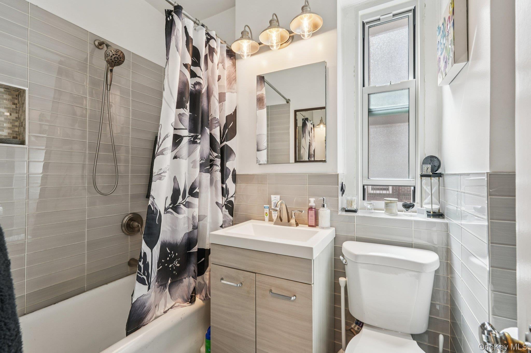 1468 Midland Avenue 2c Property Photo 16