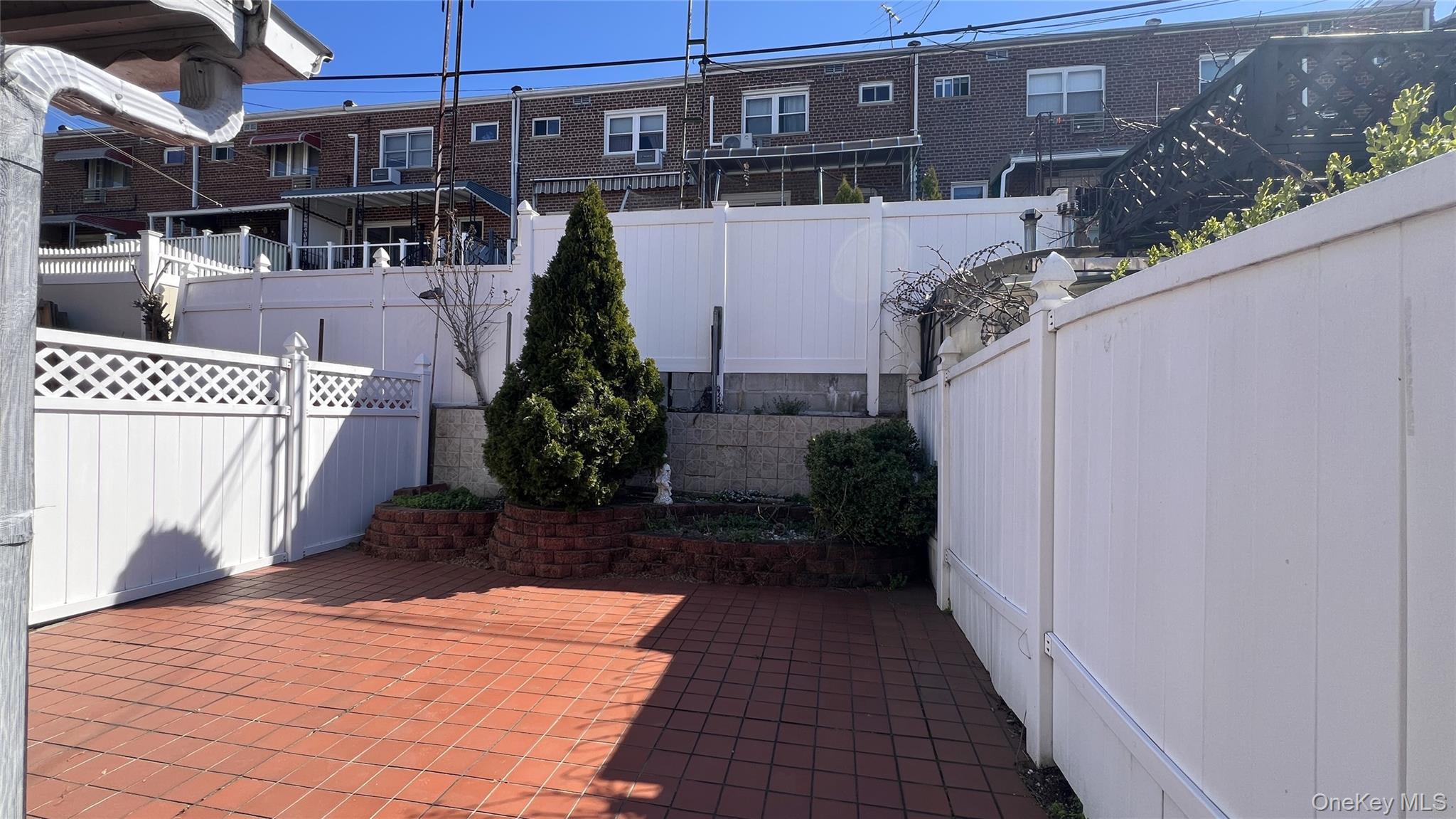 6135 64th Street Property Photo 6