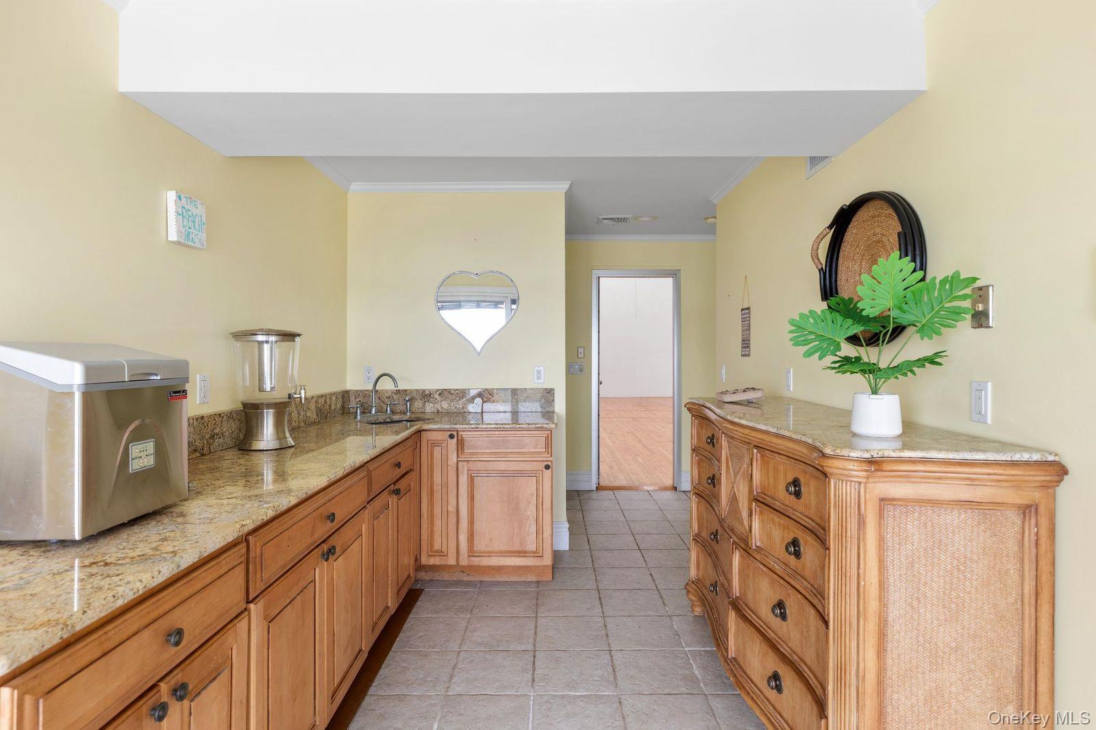 33 Beach Road Property Photo 43
