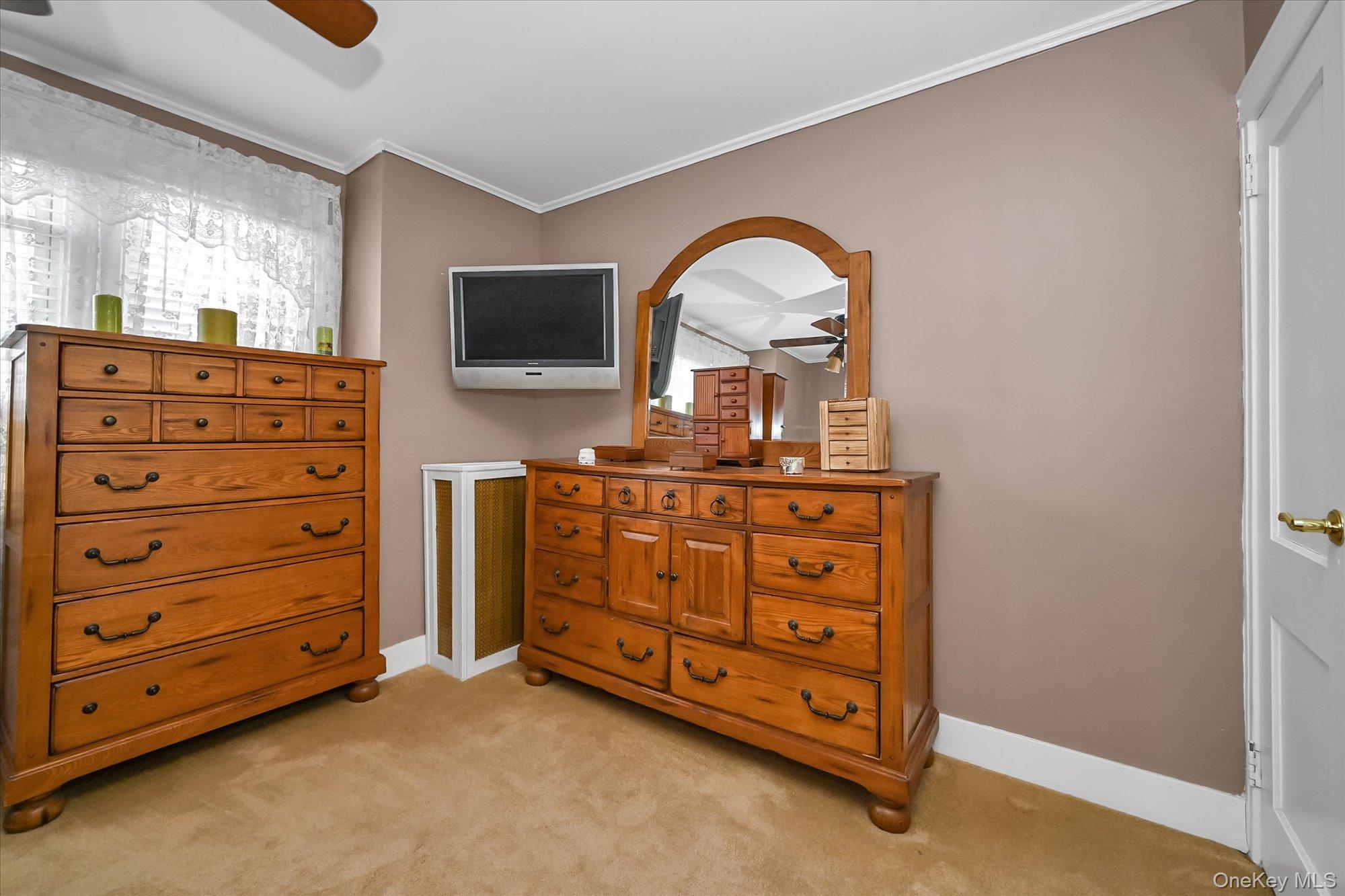 78-33 64th Street Property Photo 10