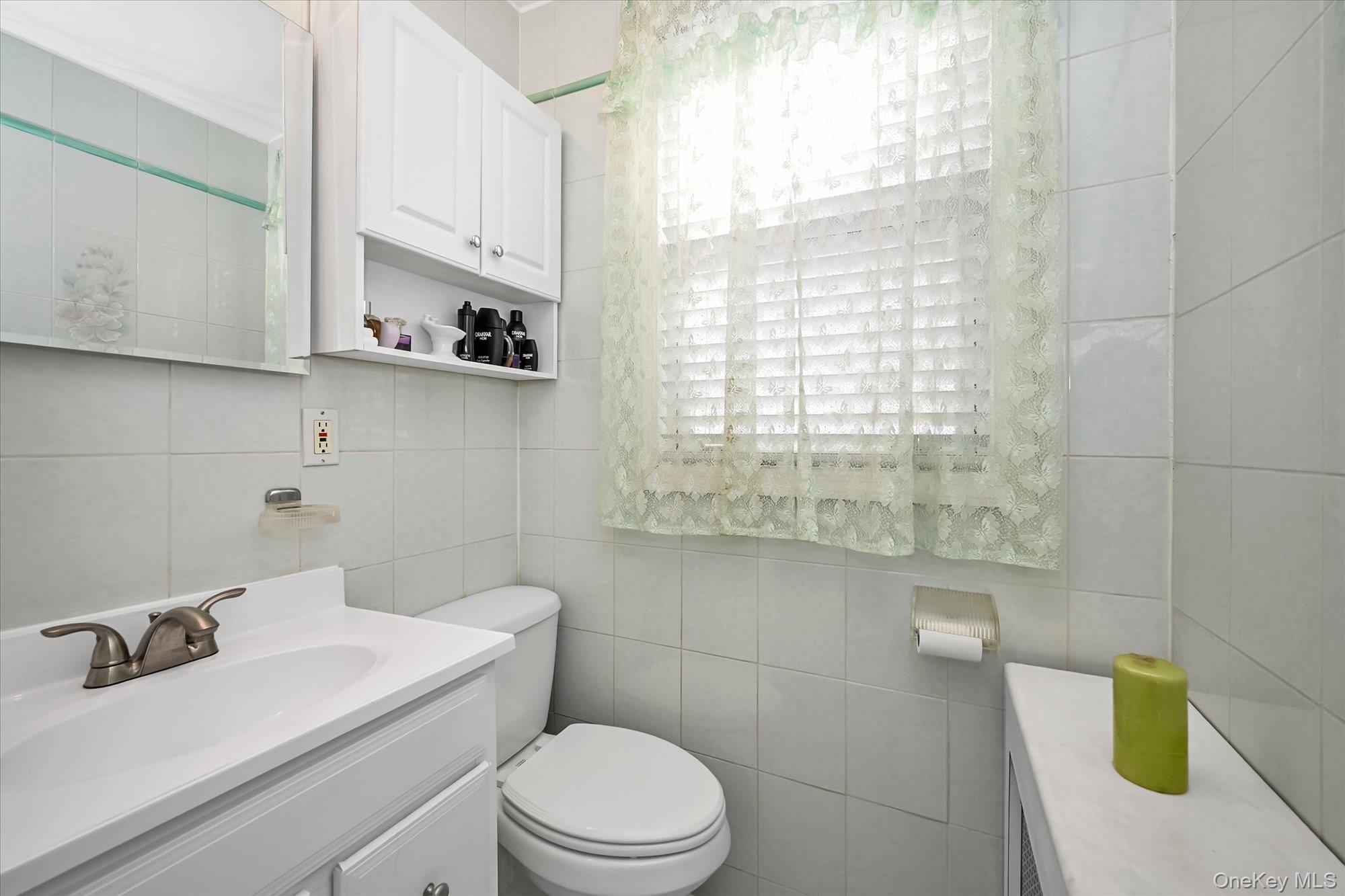 78-33 64th Street Property Photo 14
