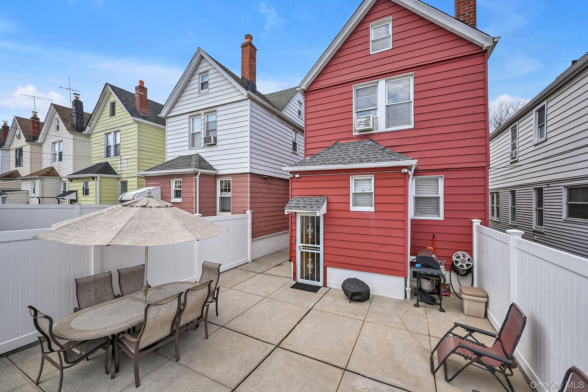 78-33 64th Street Property Photo 19