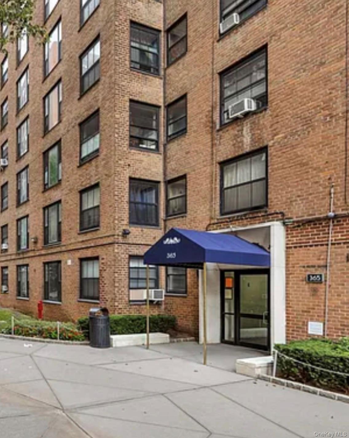 365 Clinton Avenue 6e Property Photo 4