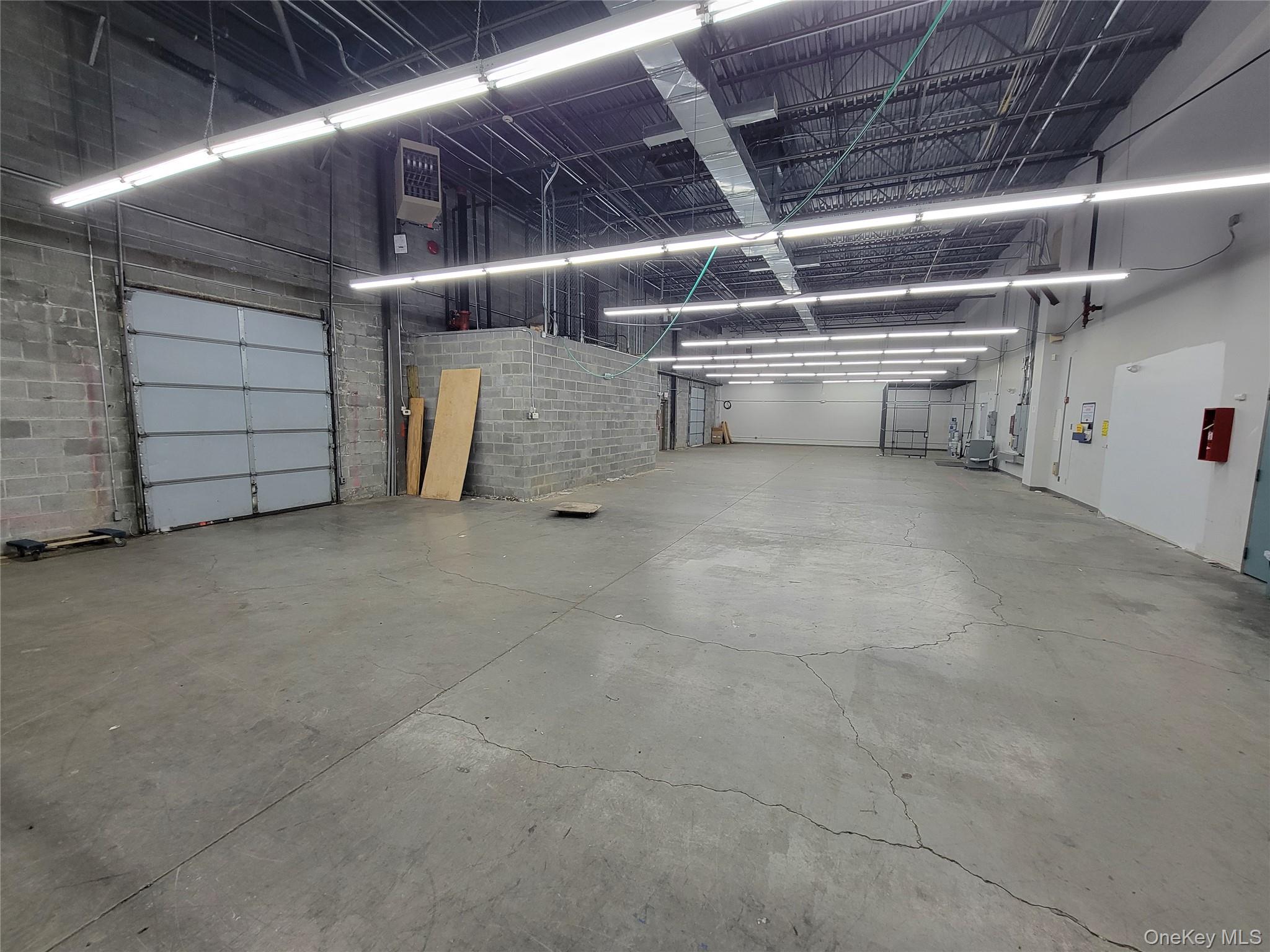 900 Corporate Boulevard Rte17k Property Photo 22