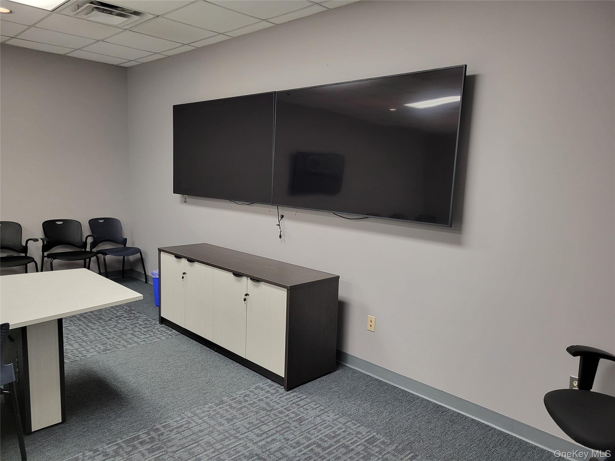 900 Corporate Boulevard Rte17k Property Photo 24