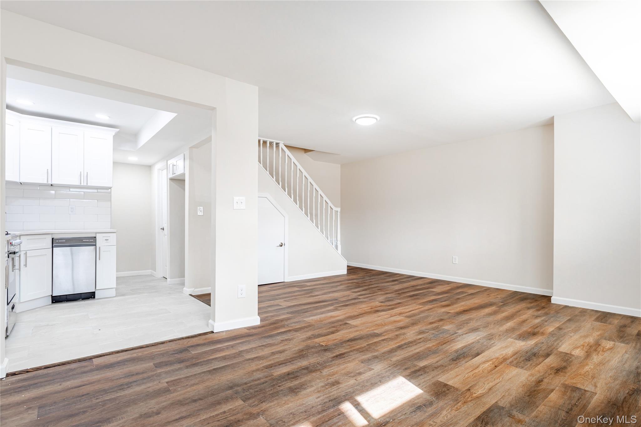 1260 Richmond Avenue 114 Property Photo 4