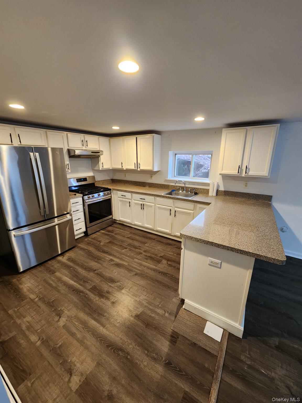45 Battle Avenue Property Photo 5