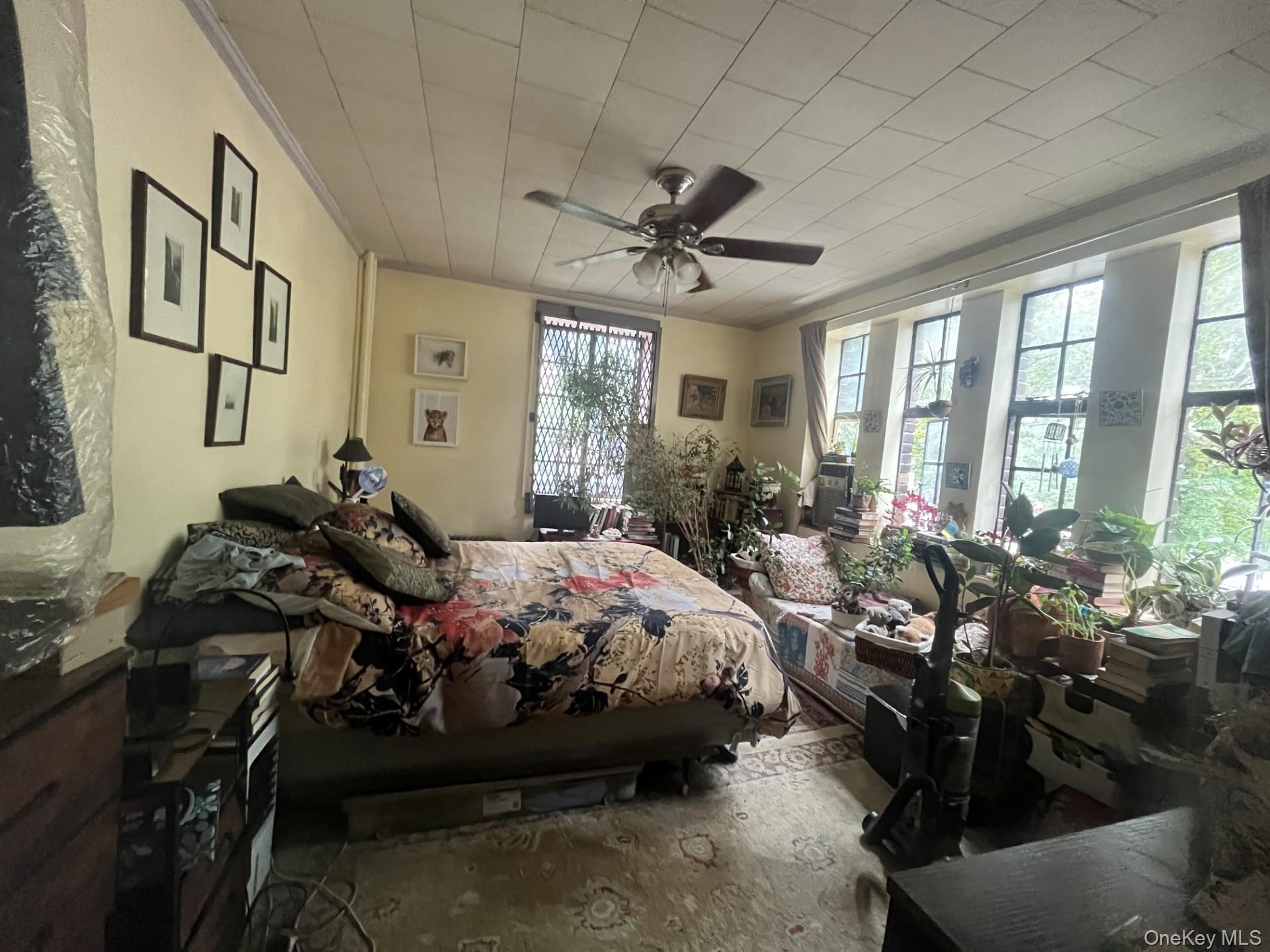 116 Pinehurst Avenue C21 Property Photo 10