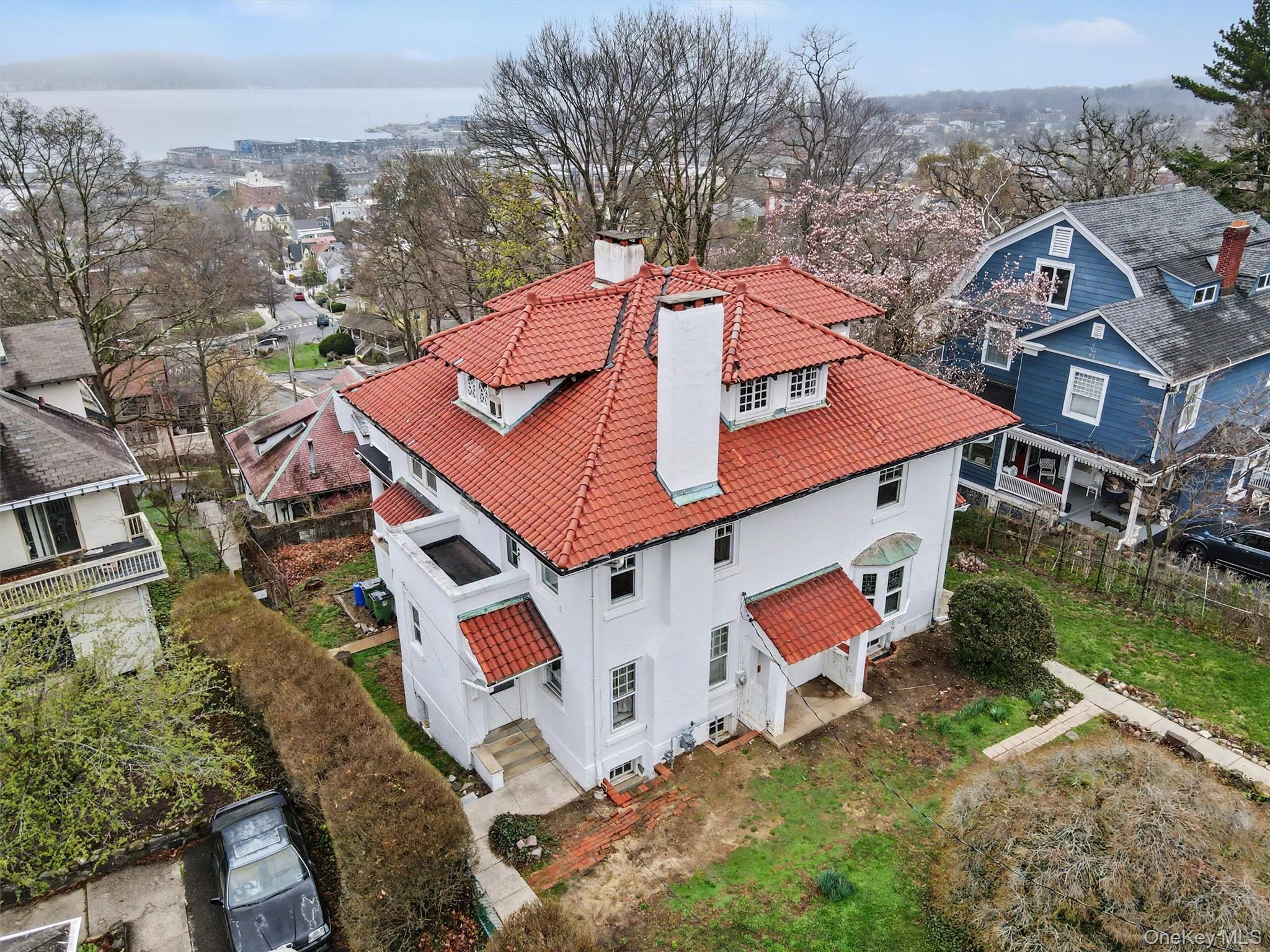 61 Fairview Avenue Property Photo 2