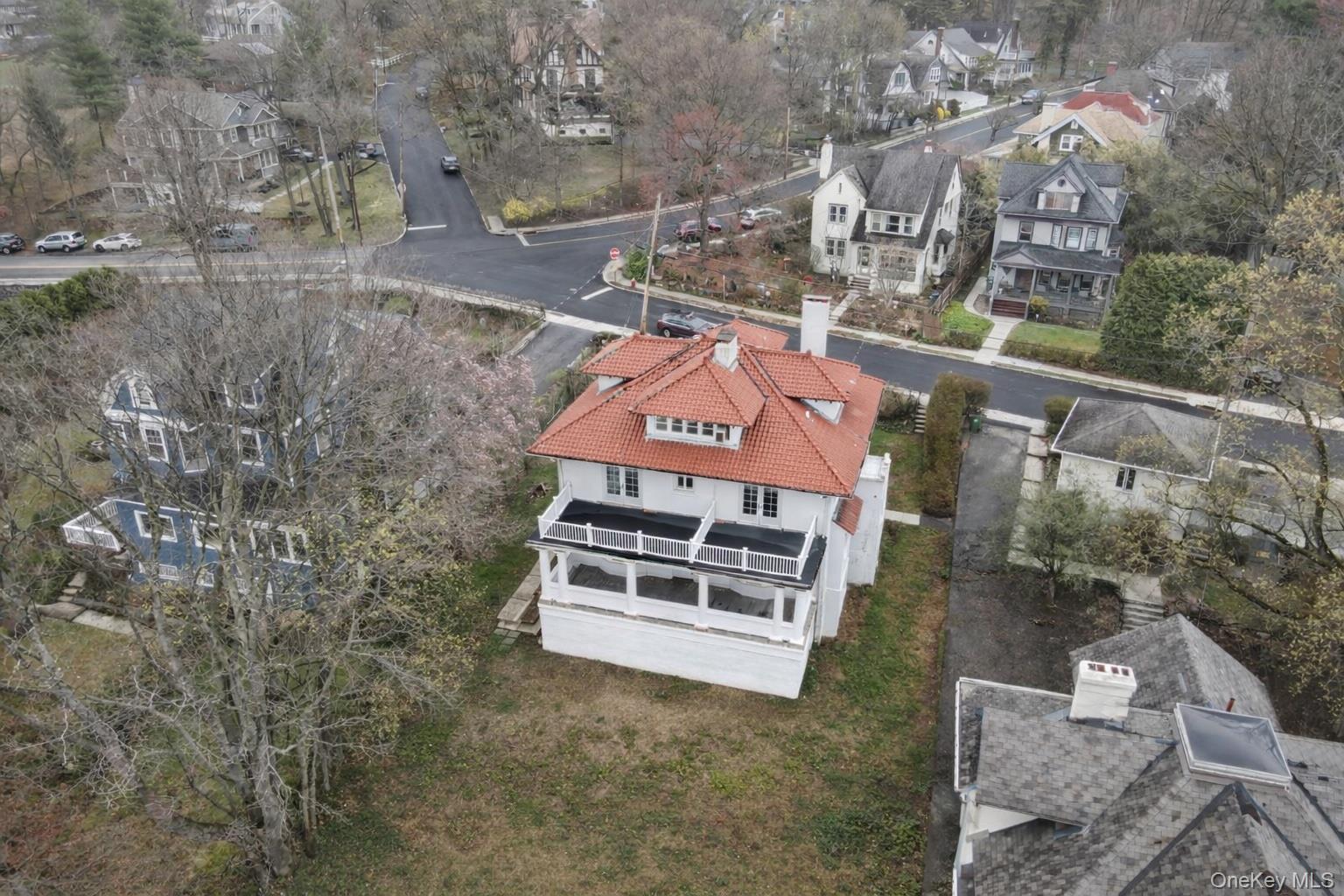 61 Fairview Avenue Property Photo 3