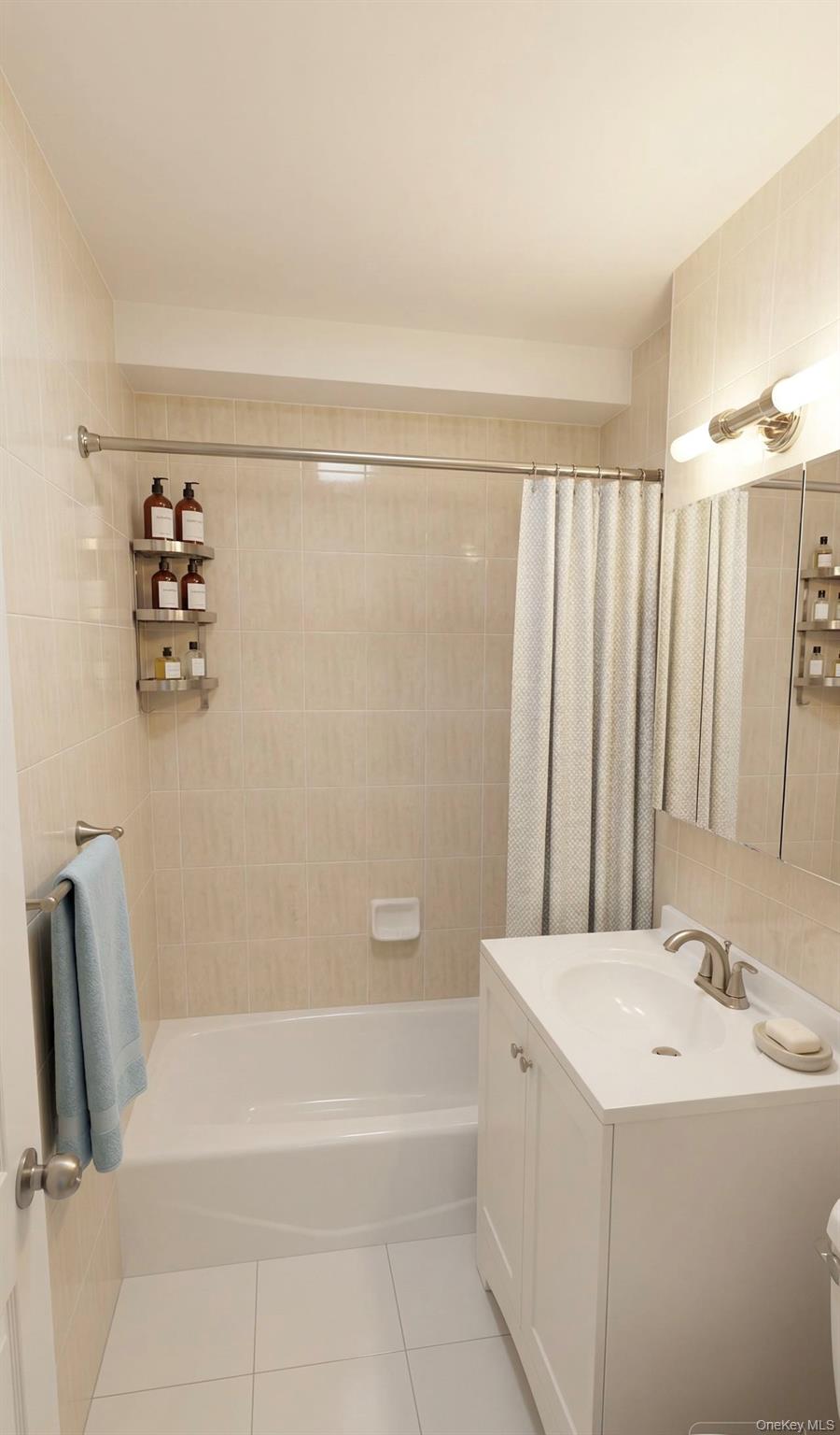 4107 Bowne Street 3f Property Photo 5
