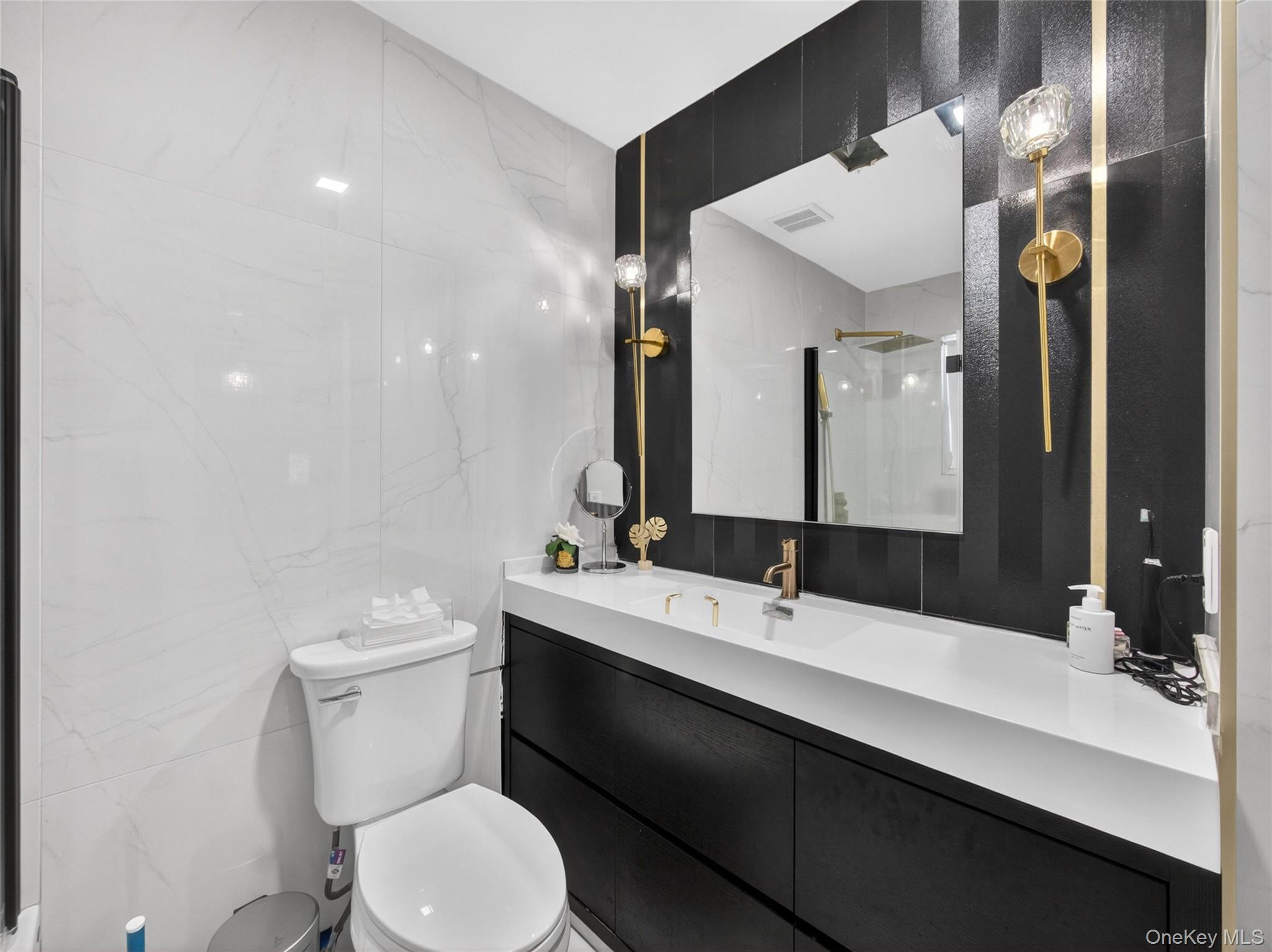 17 Victoria Drive Property Photo 19