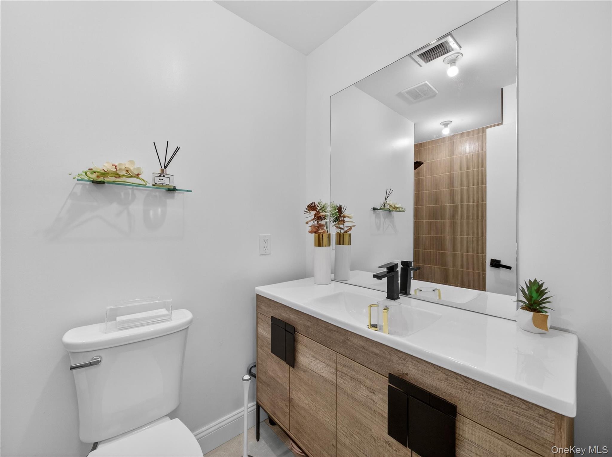 17 Victoria Drive Property Photo 23