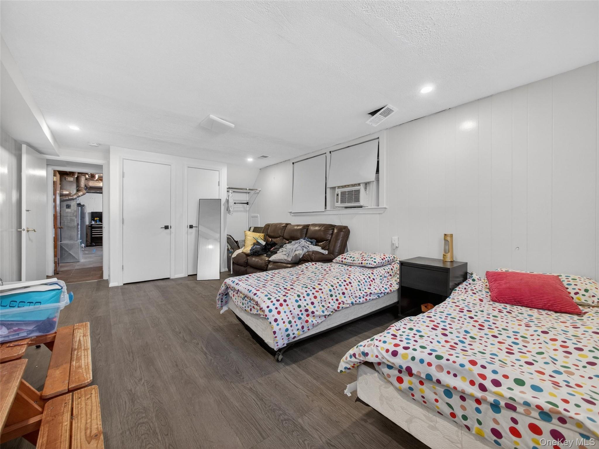 17 Victoria Drive Property Photo 25