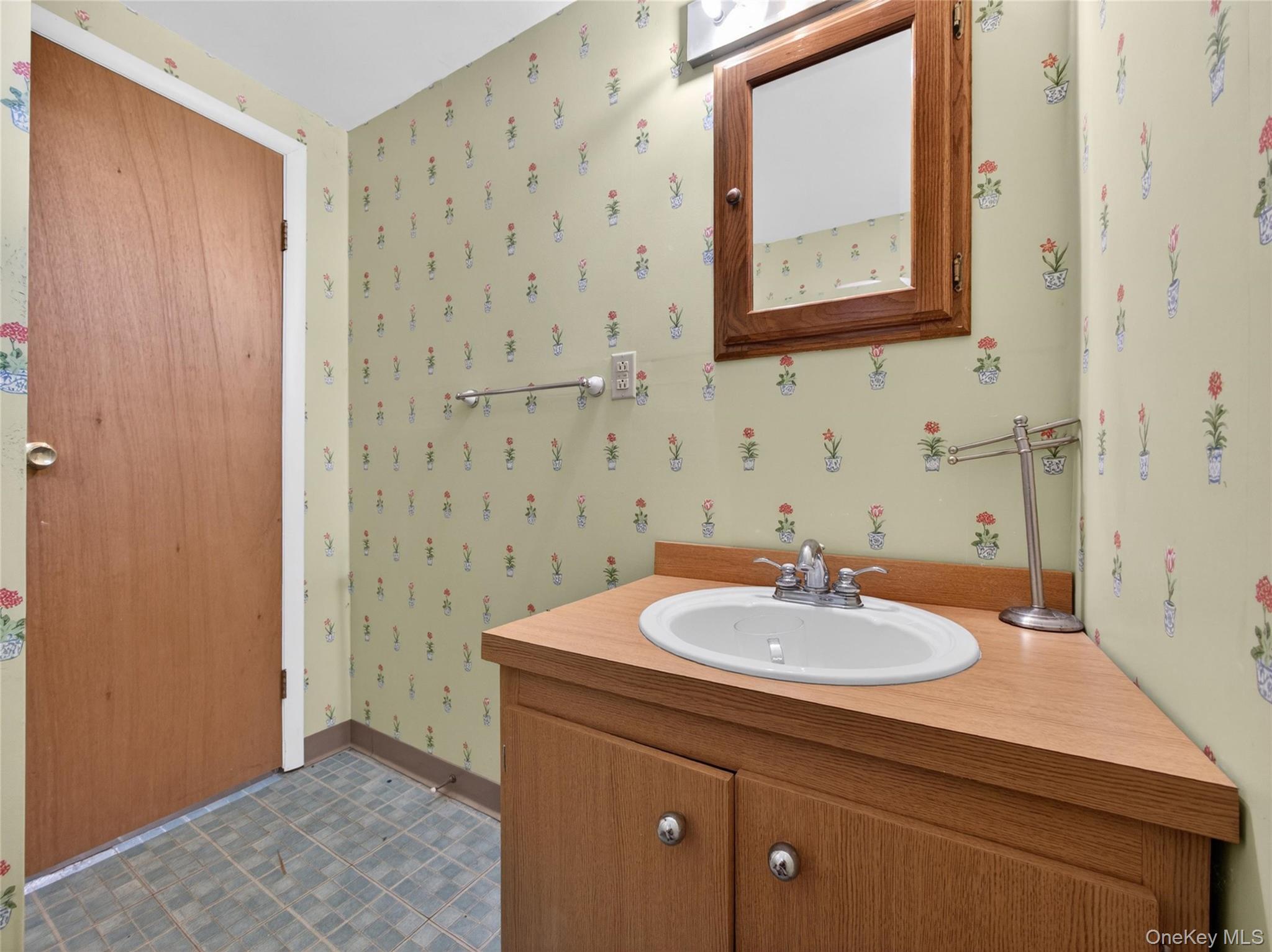 17 Victoria Drive Property Photo 28