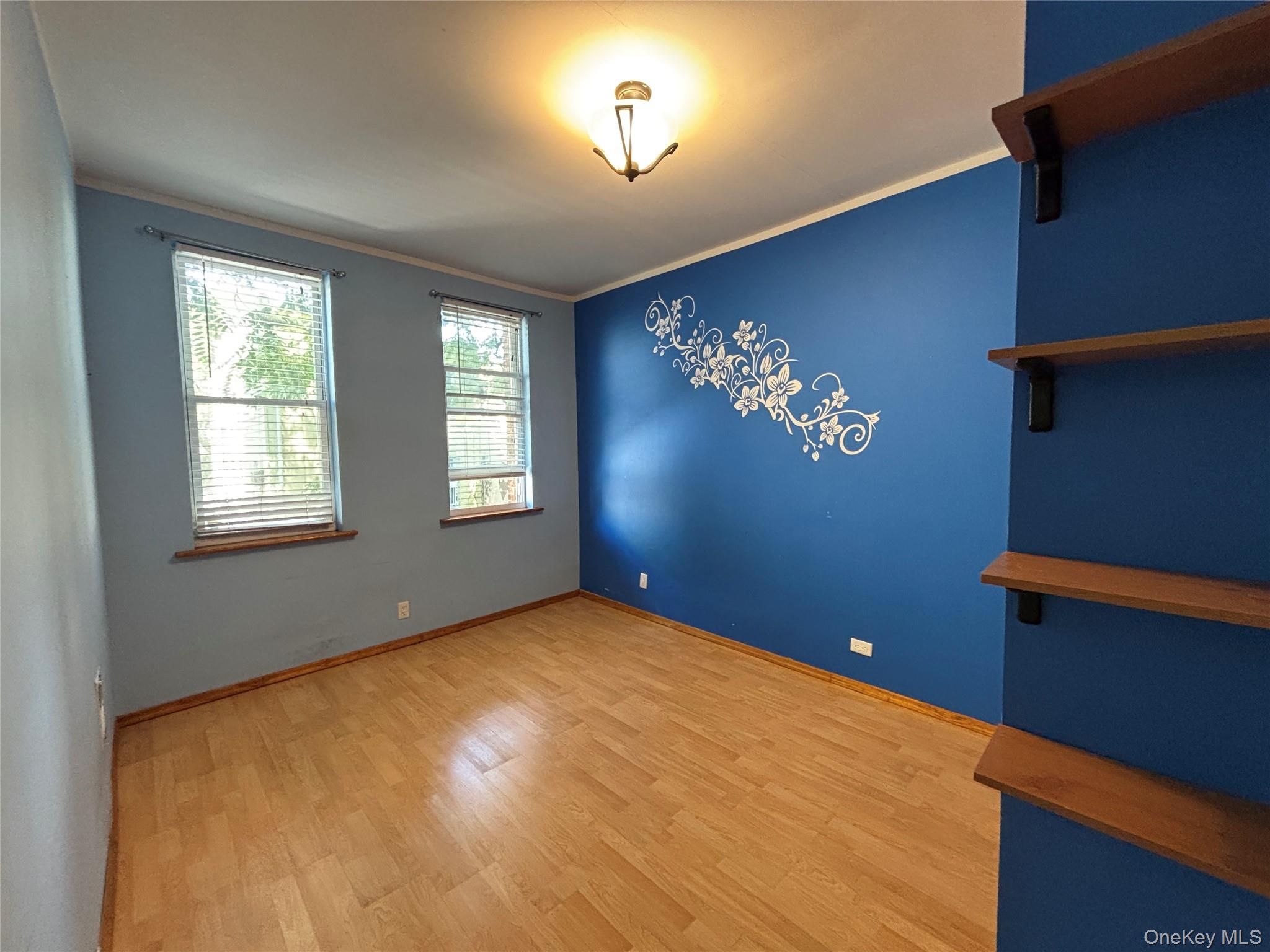 6017 80th Avenue Property Photo 9