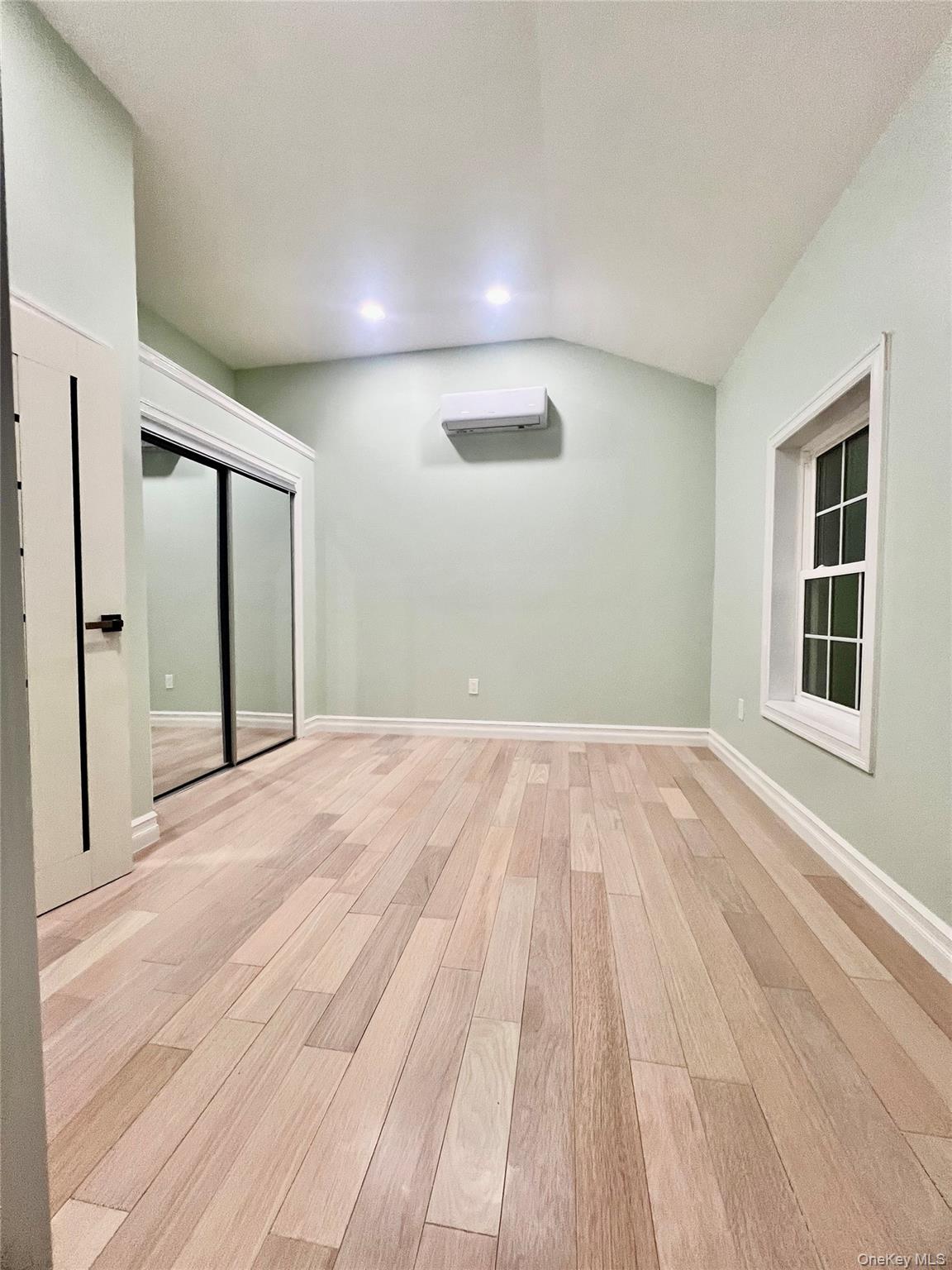 38 Railroad Avenue Property Photo 17