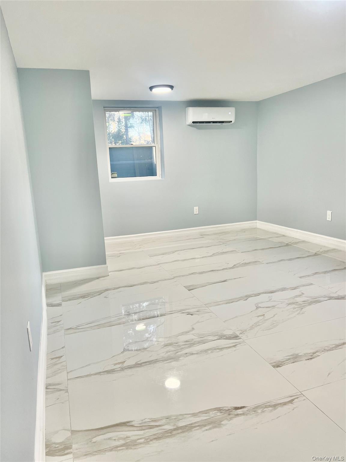 38 Railroad Avenue Property Photo 19