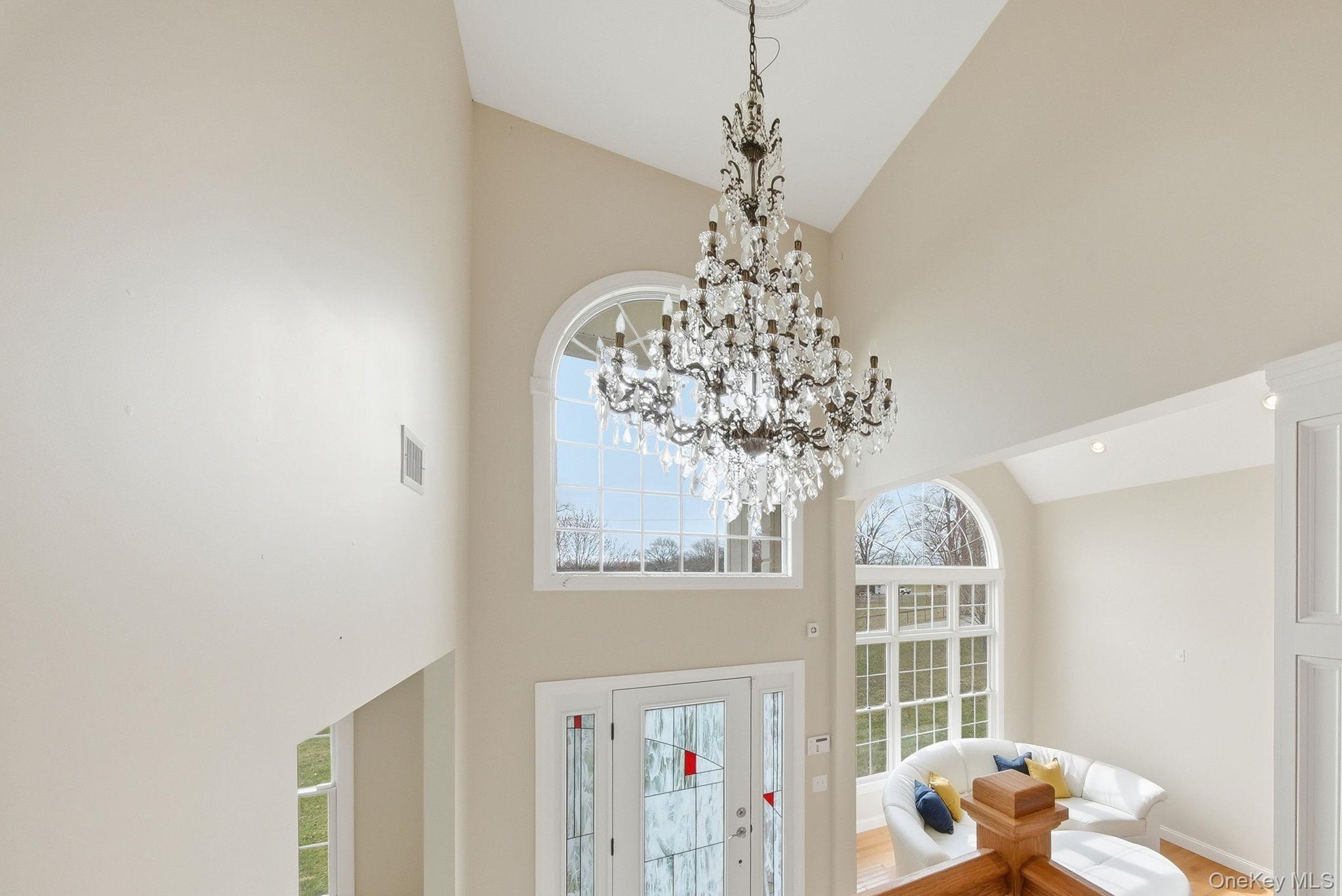 107 Breeze Hill Road Property Photo 4