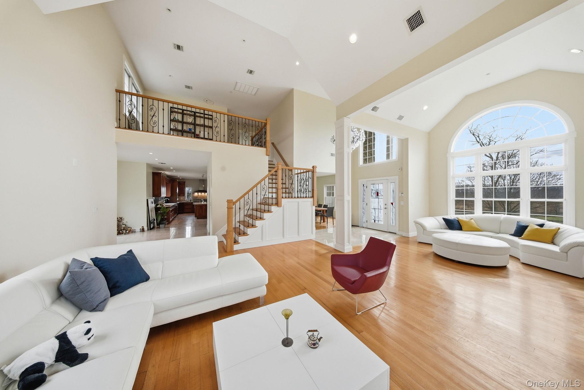 107 Breeze Hill Road Property Photo 7