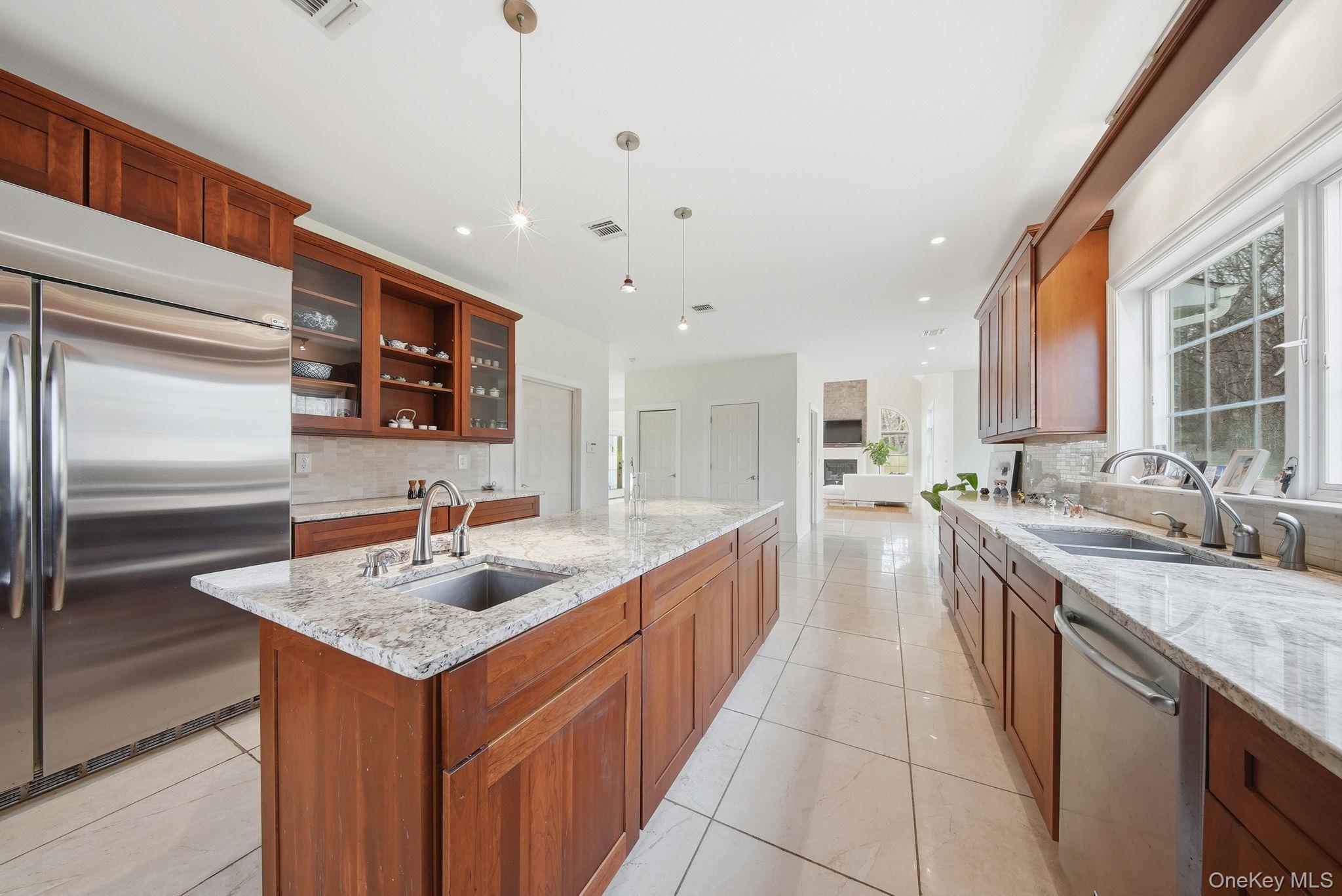 107 Breeze Hill Road Property Photo 13