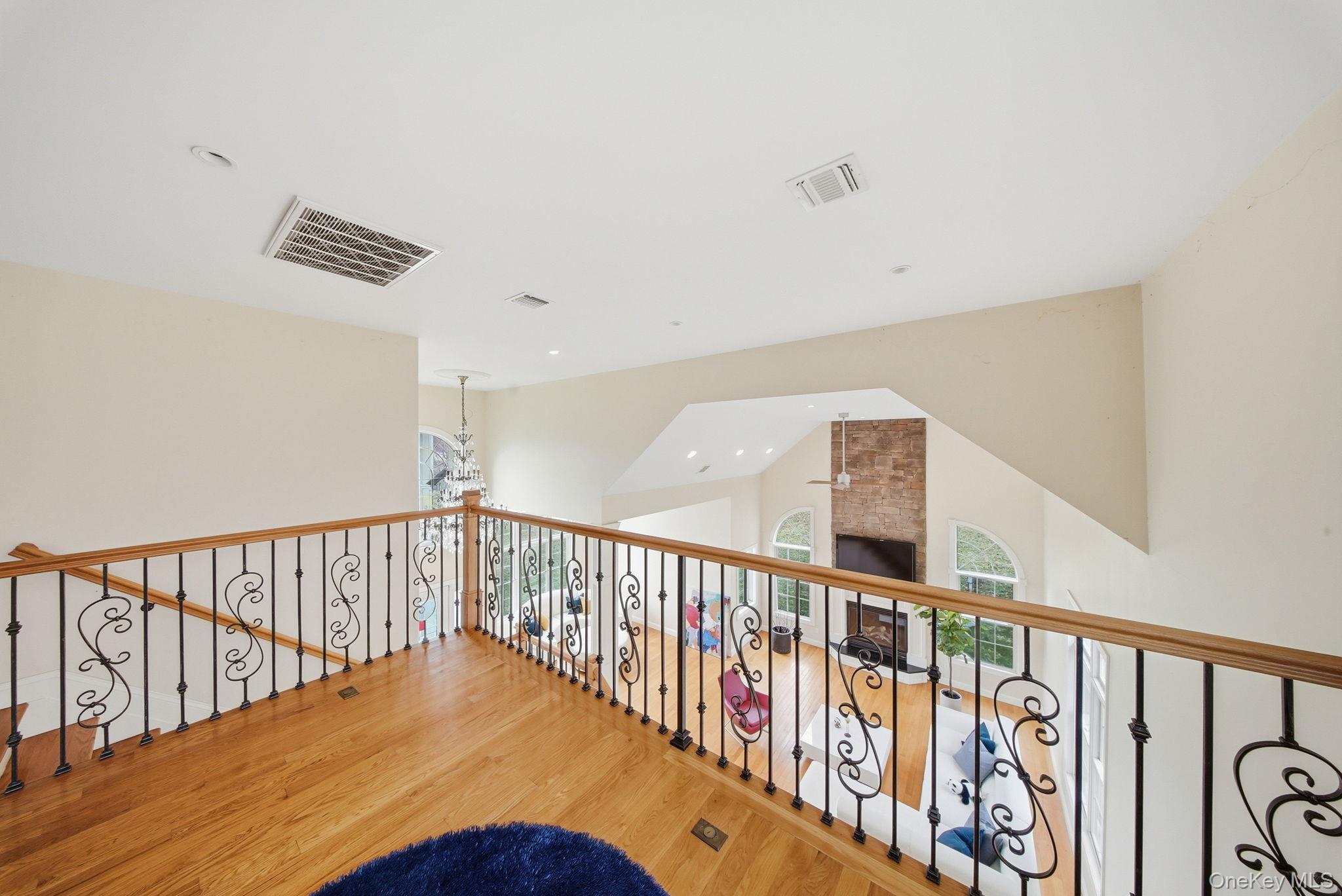 107 Breeze Hill Road Property Photo 20
